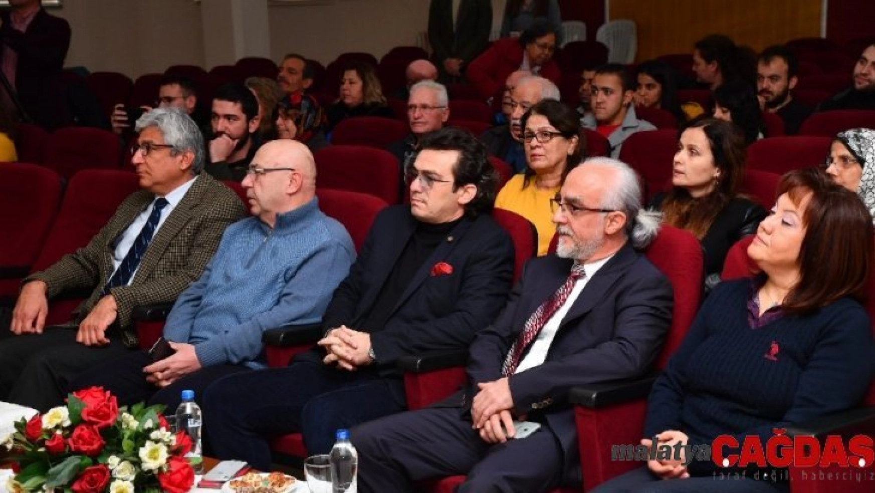 Isparta Belediyesi desteğiyle 'Alzheimer Hastalığında Zihni Dinç Tutma' konferansı