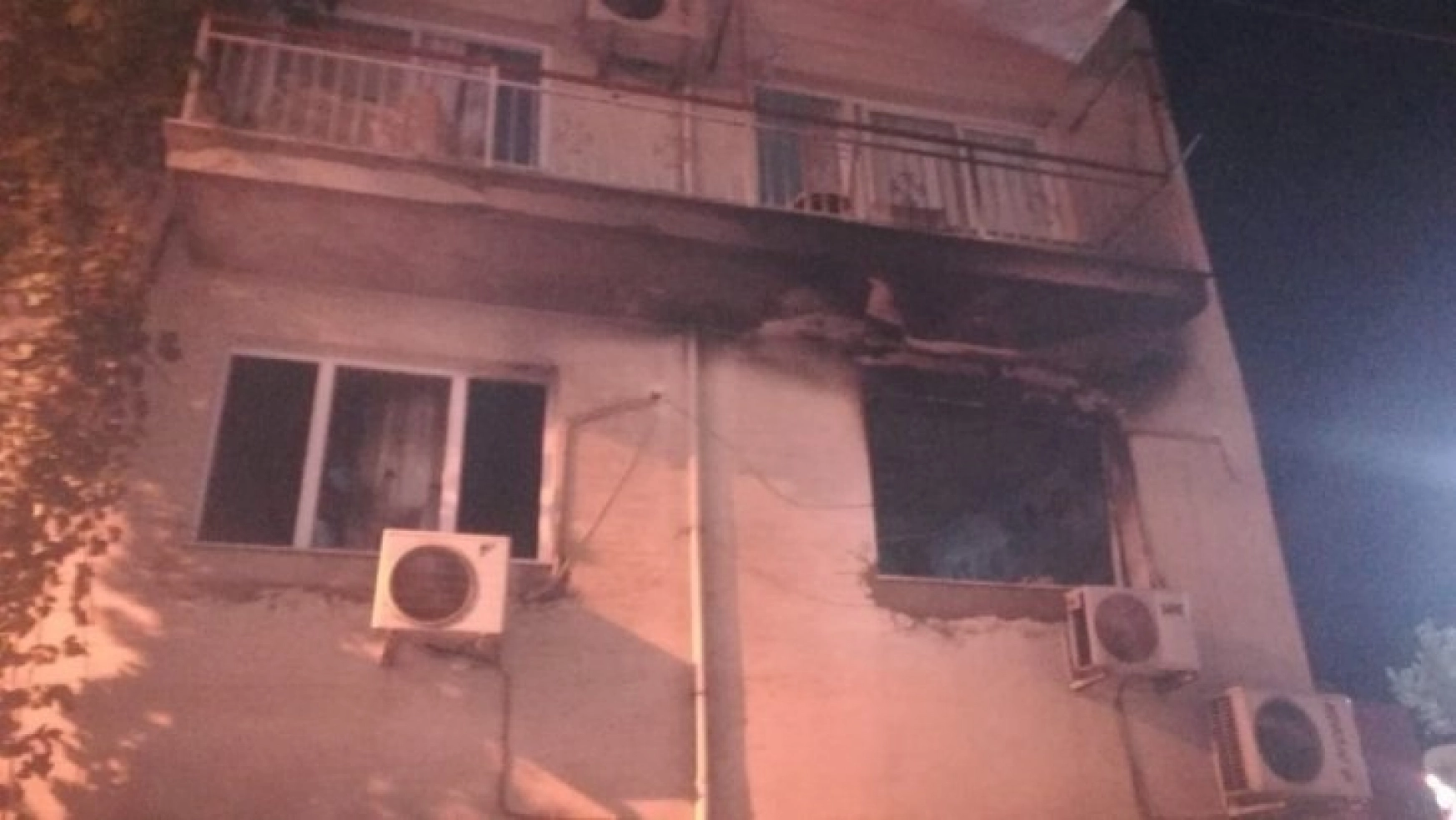İzmir'de buzdolabı patladı: 1 yaralı