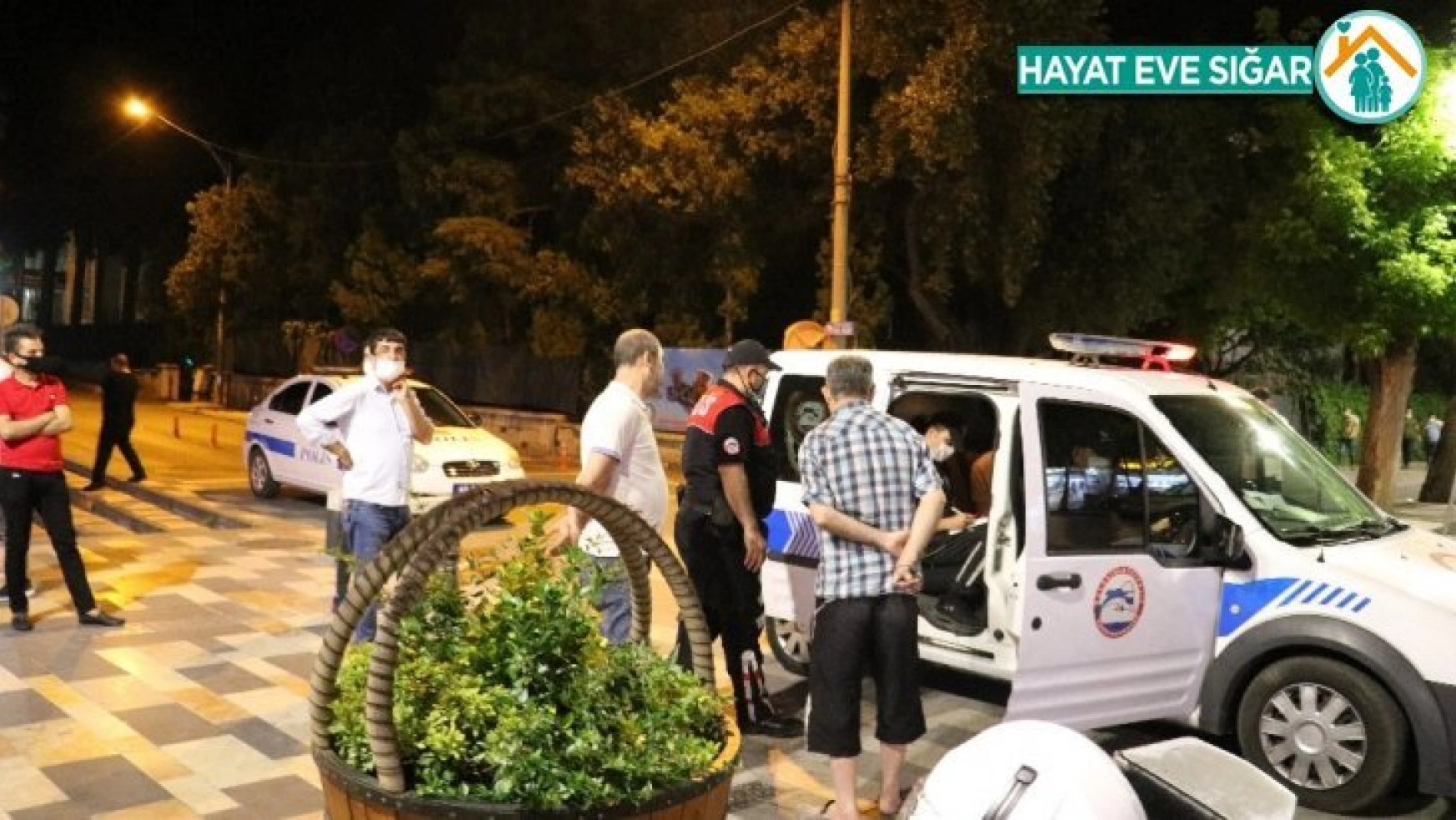 Kahramanmaraş'ta maskesiz gezen 101 kişiye ceza