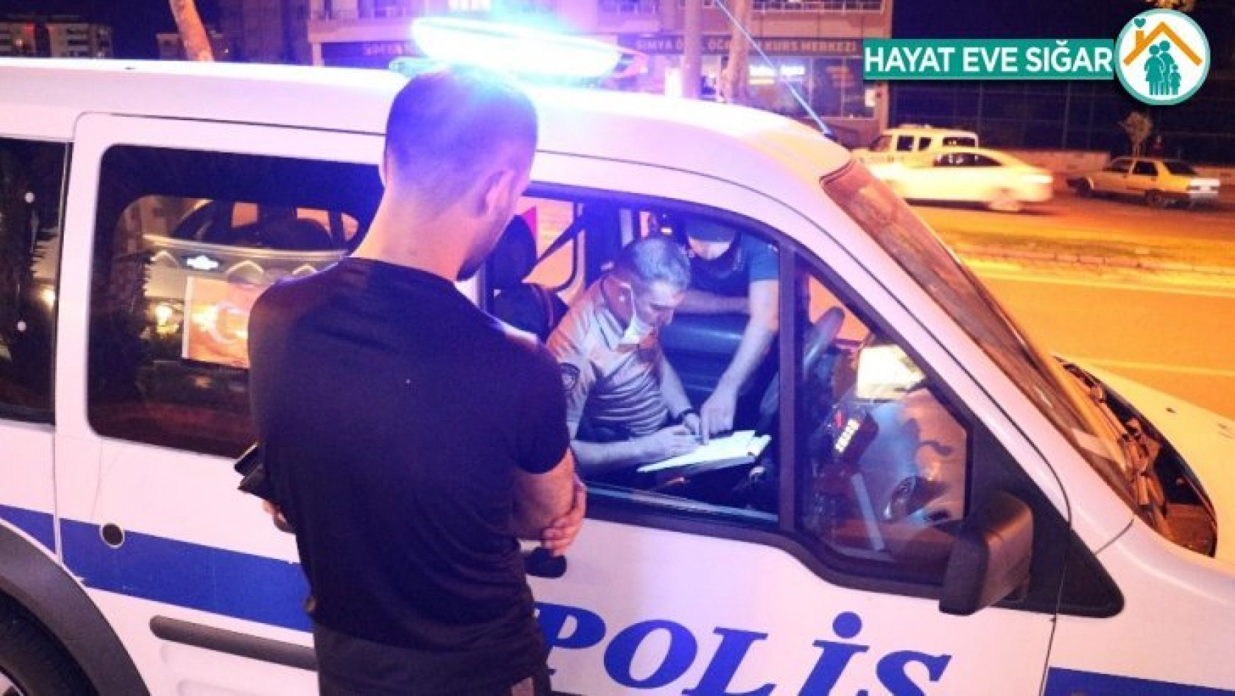 Kahramanmaraş'ta maskesiz sokağa çıkanlara para cezası
