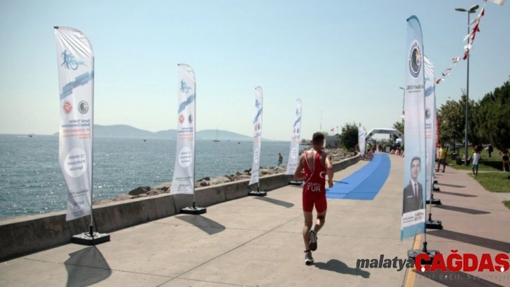 Kartal Belediyesi Triatlon Balkan Şampiyonası'na ev sahipliği yaptı