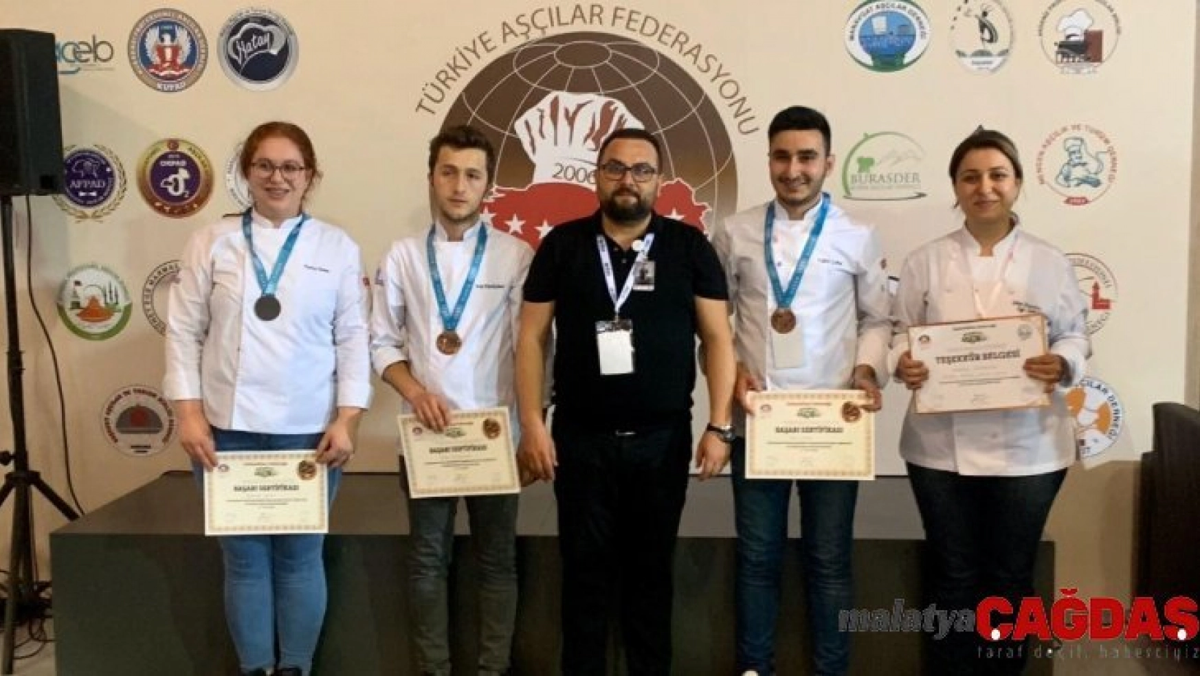 KBÜ aşçılık öğrencilerinden Antalya'da gümüş ve bronz madalya