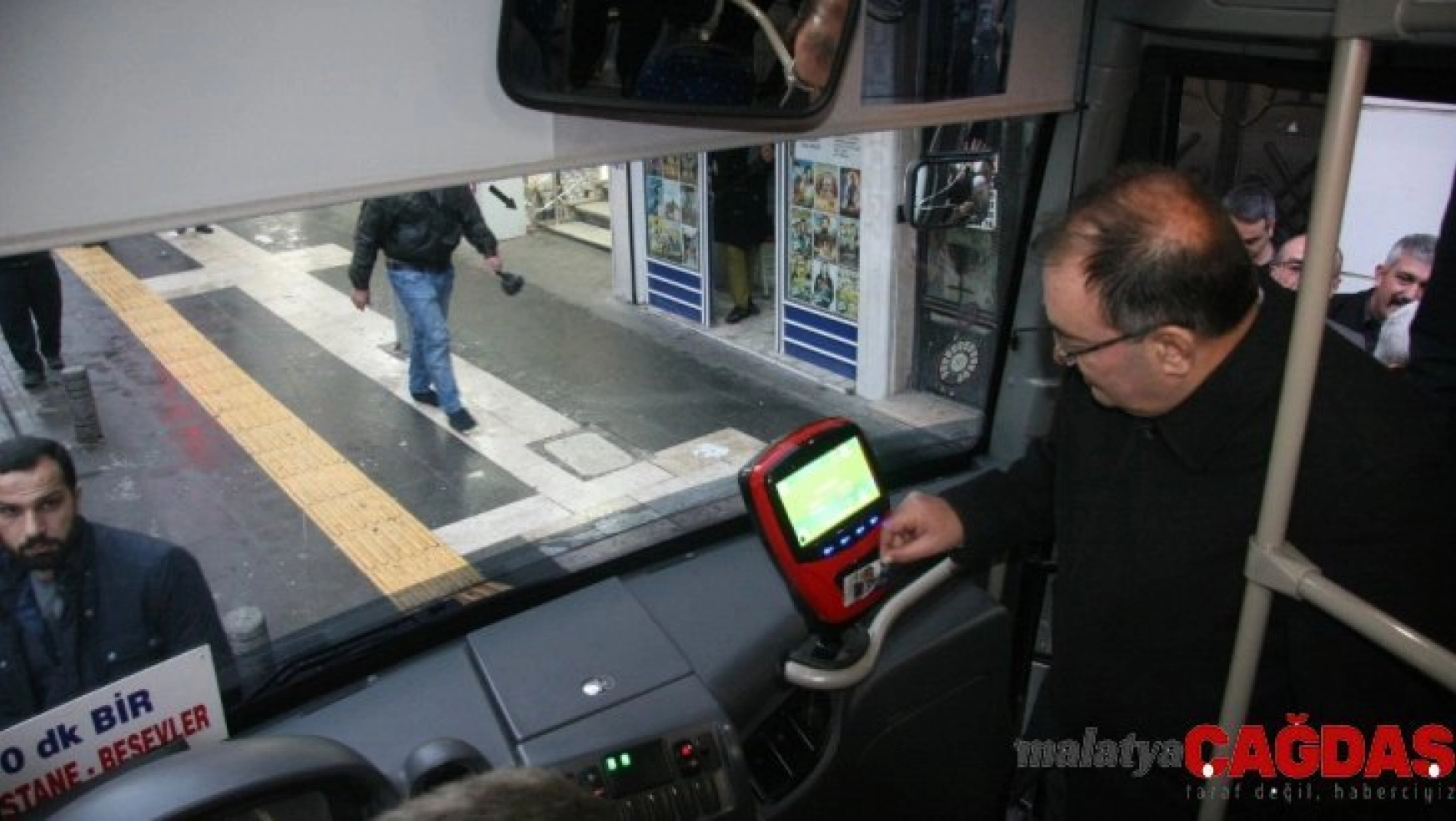 Kilis'te şehiriçi minibüslere sadece kartla binilecek
