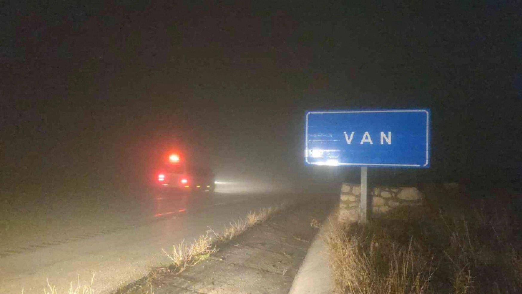 Kurubaş Geçidi'de sis trafiği olumsuz etkiledi