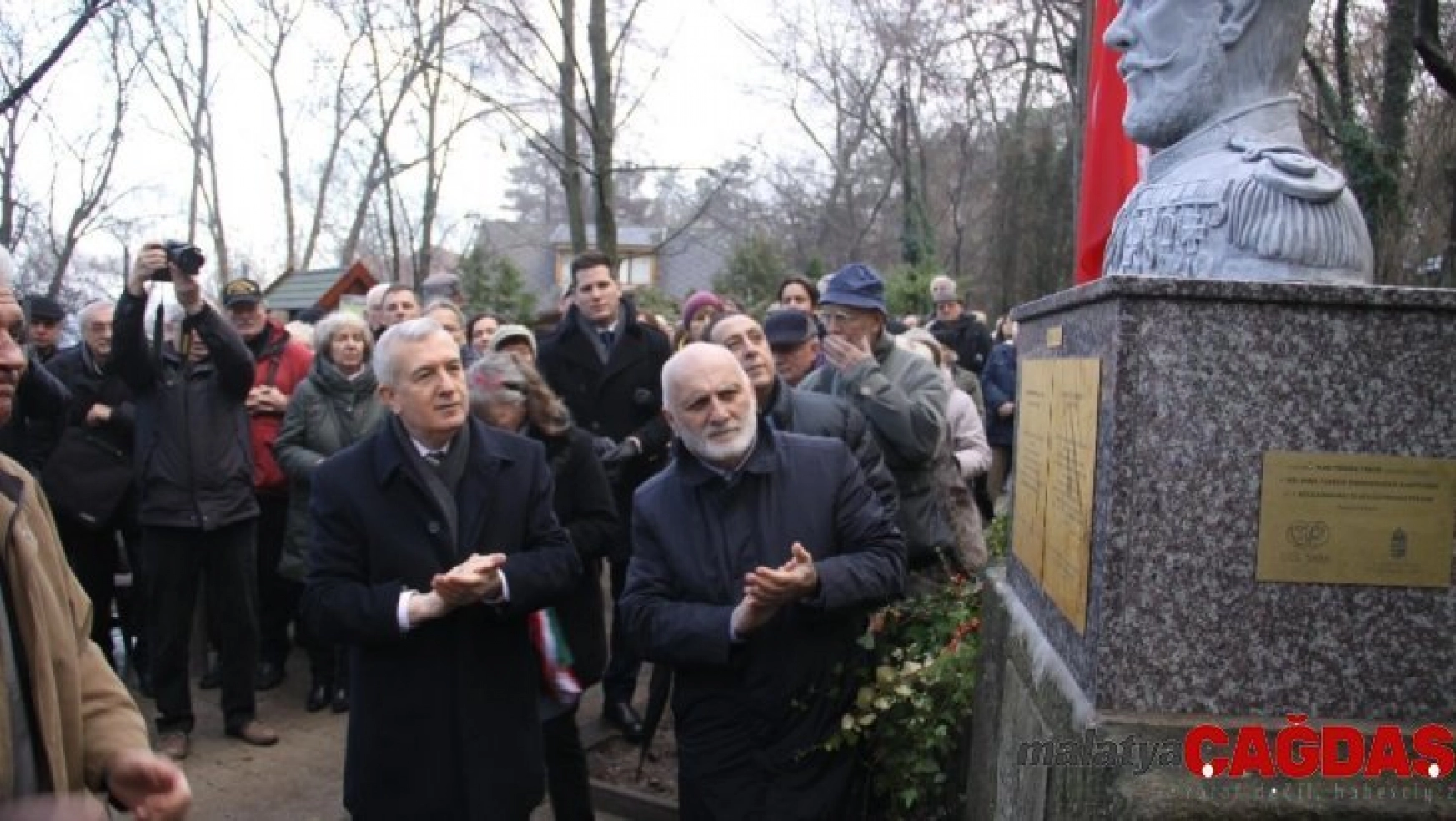 Macaristan'da Ödön Seçenyi Paşa Parkı açıldı