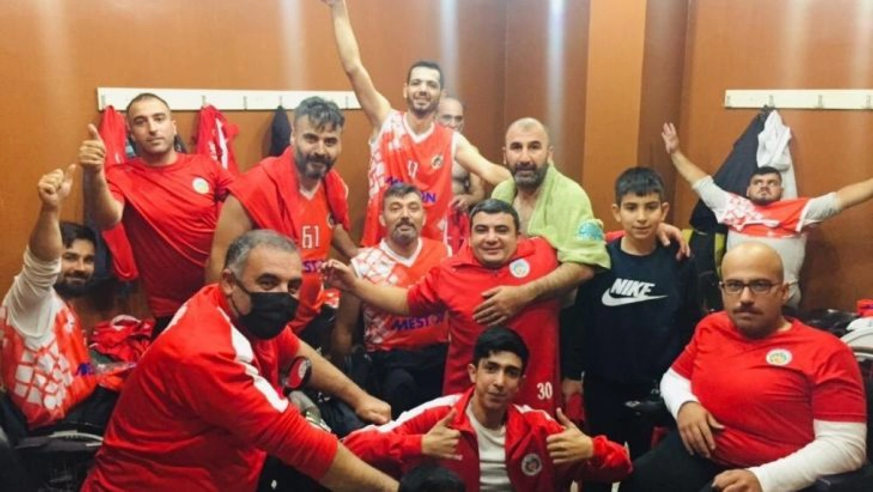 Malatya Büyükşehir Basketbol takımı galip