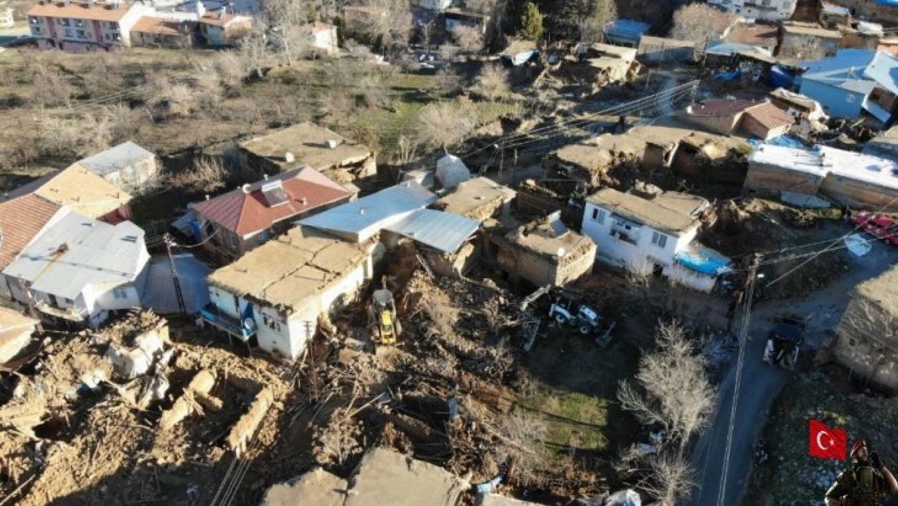 Malatya'da 4 bin 933 ağır hasarlı bina sayısı var