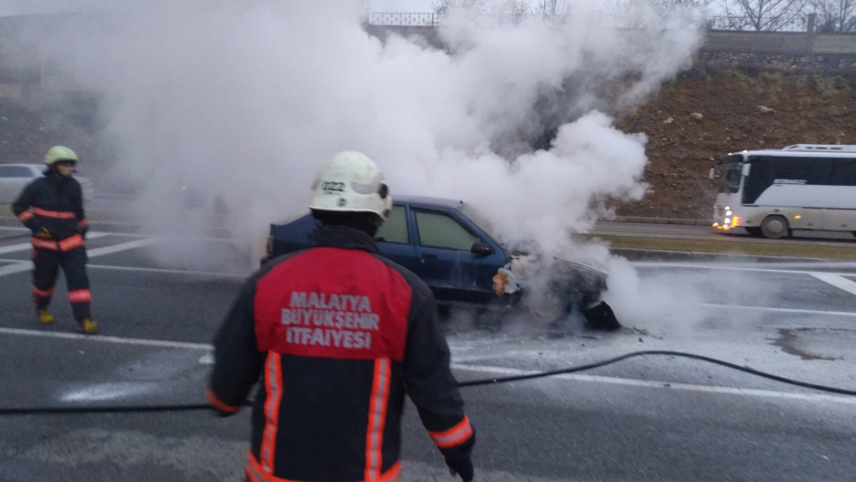 Malatya' da Araç Yangını