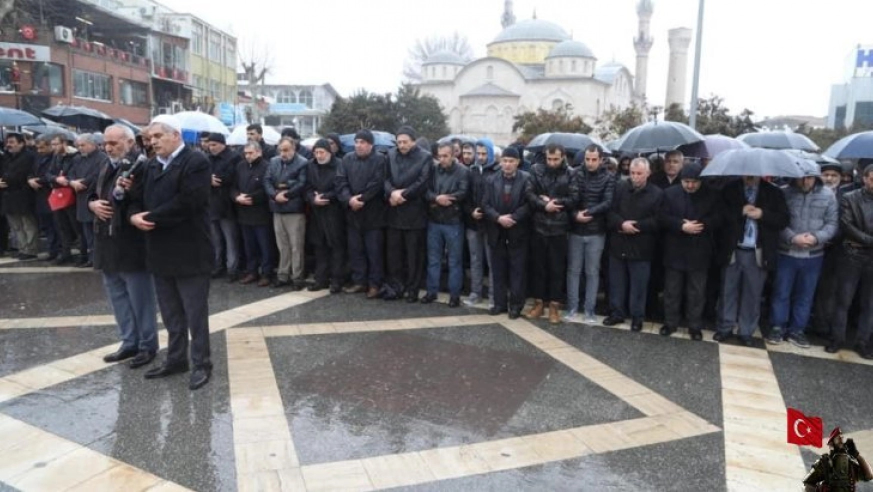 Malatya'da İdlib şehitleri için gıyabi cenaze namazı kılındı