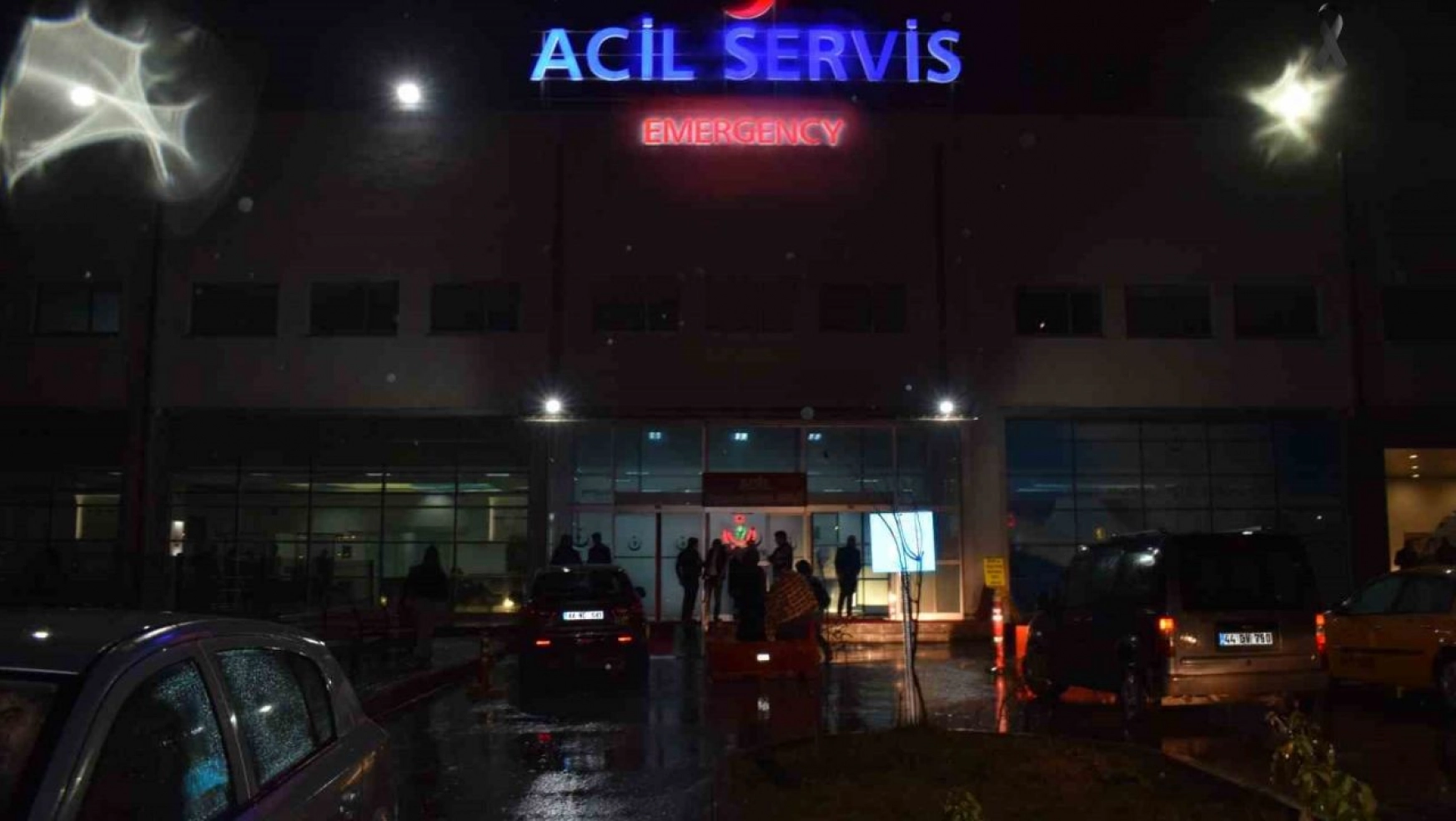 Malatya'da iki otomobil çarpıştı: 6 yaralı