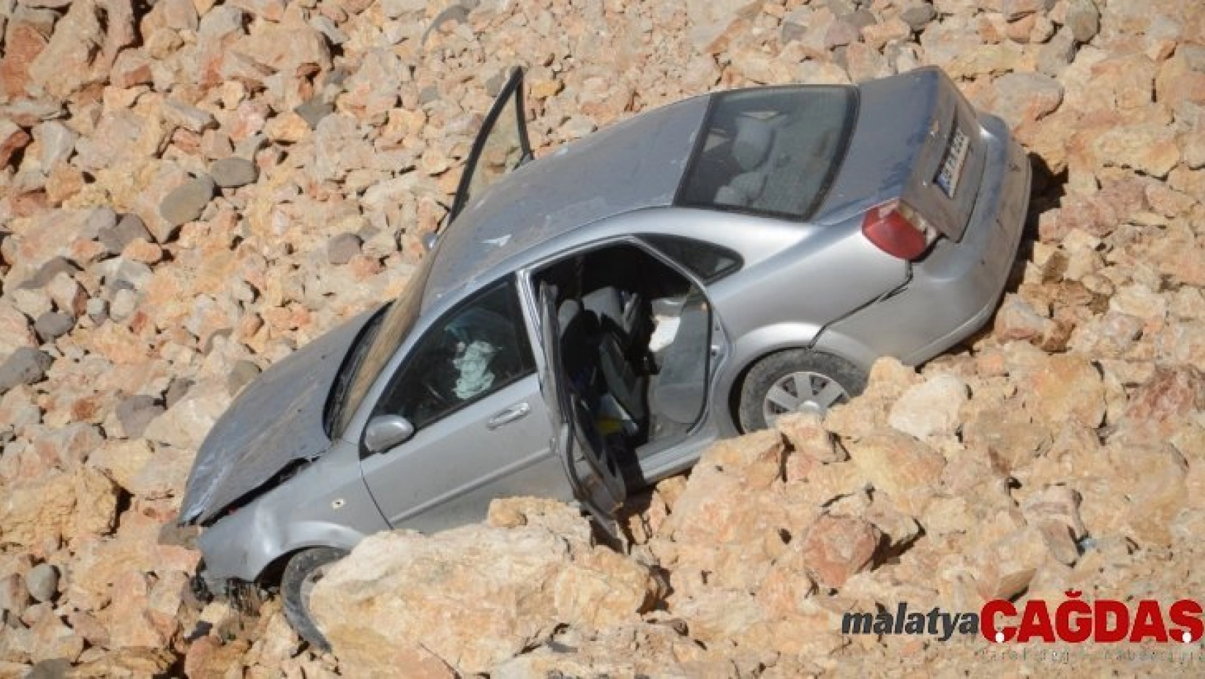Malatya-Kayseri yolunda kaza: 5 yaralı