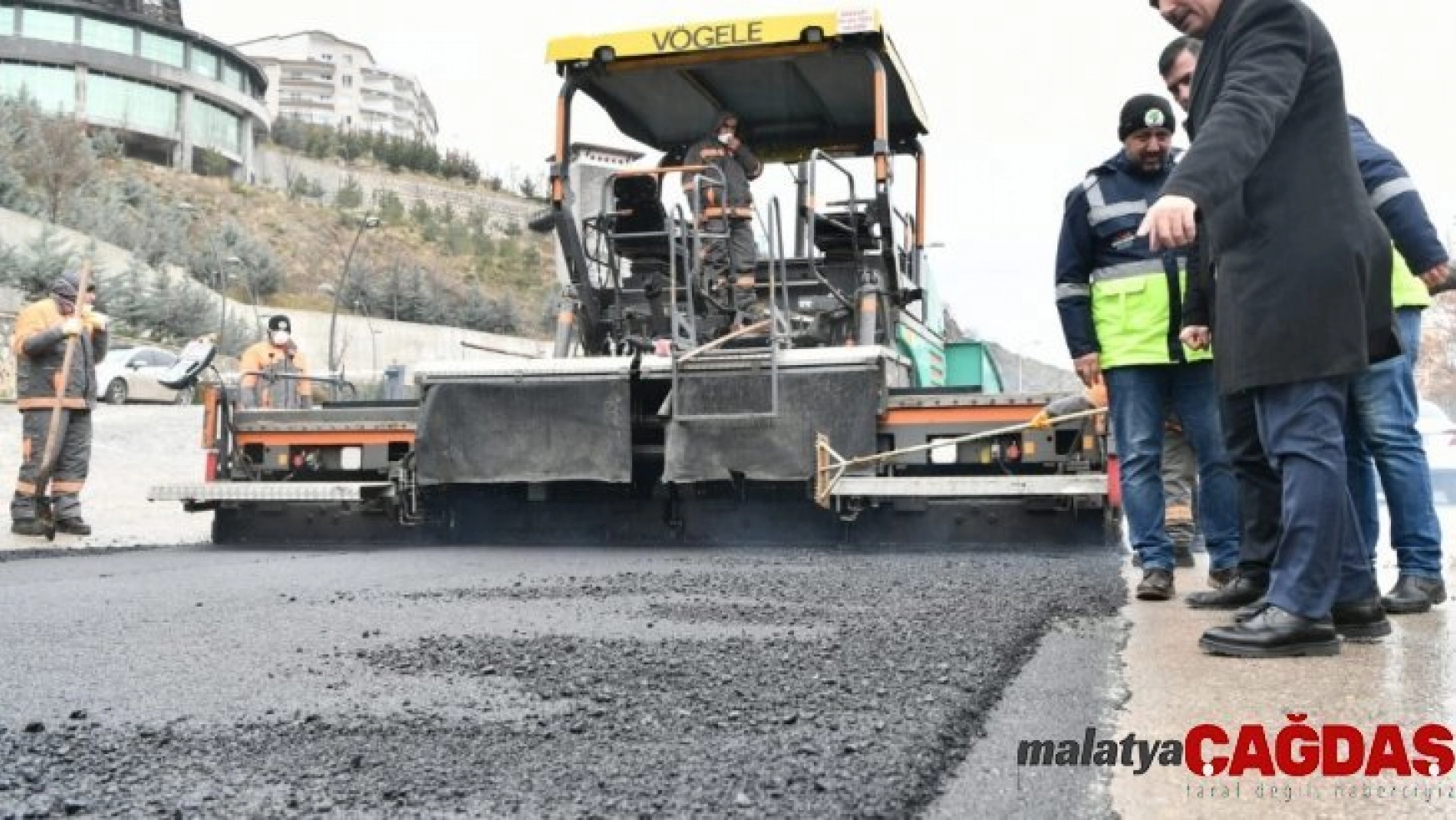 Mamak'a 44 milyon 363 bin 445 kilogram asfalt serildi
