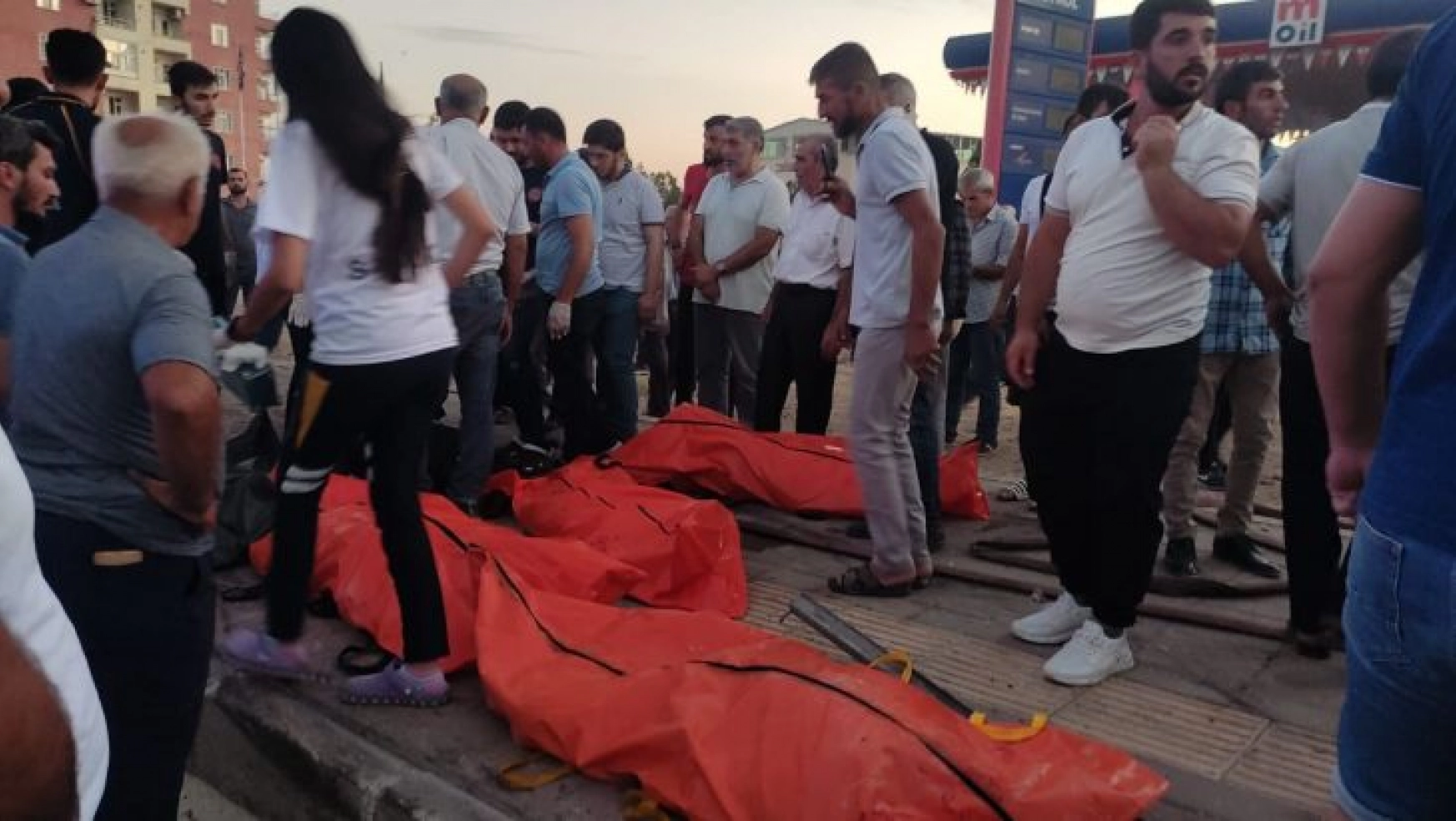 Mardin'de freni patlayan tır dehşet saçtı: 8 ölü, çok sayıda yaralı