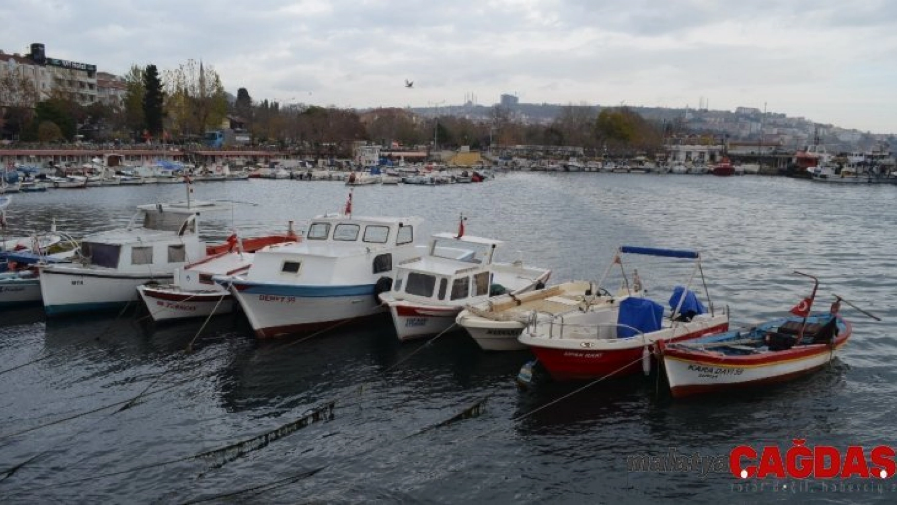 Marmara'da deniz ulaşımına lodos engeli