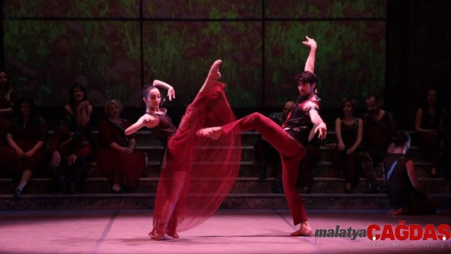 MDOB, 'Carmina Burana'yı koreografik sahne kantatı formunda sahneleyecek