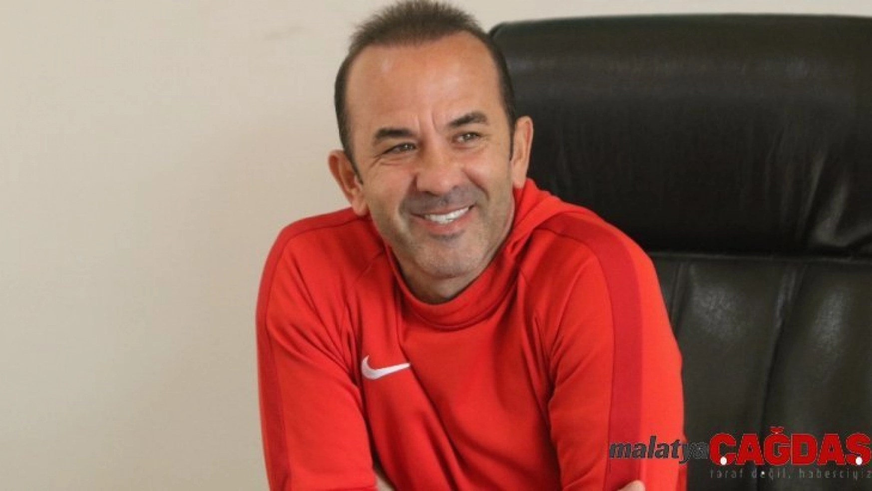 Mehmet Özdilek'ten transfer açıklaması!