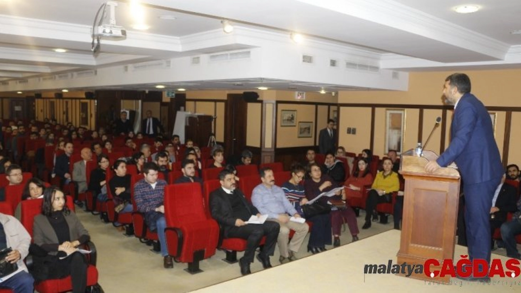 Mersin'de 'Seri Muhakeme Usulü-Basit Yargılama Usulü' semineri