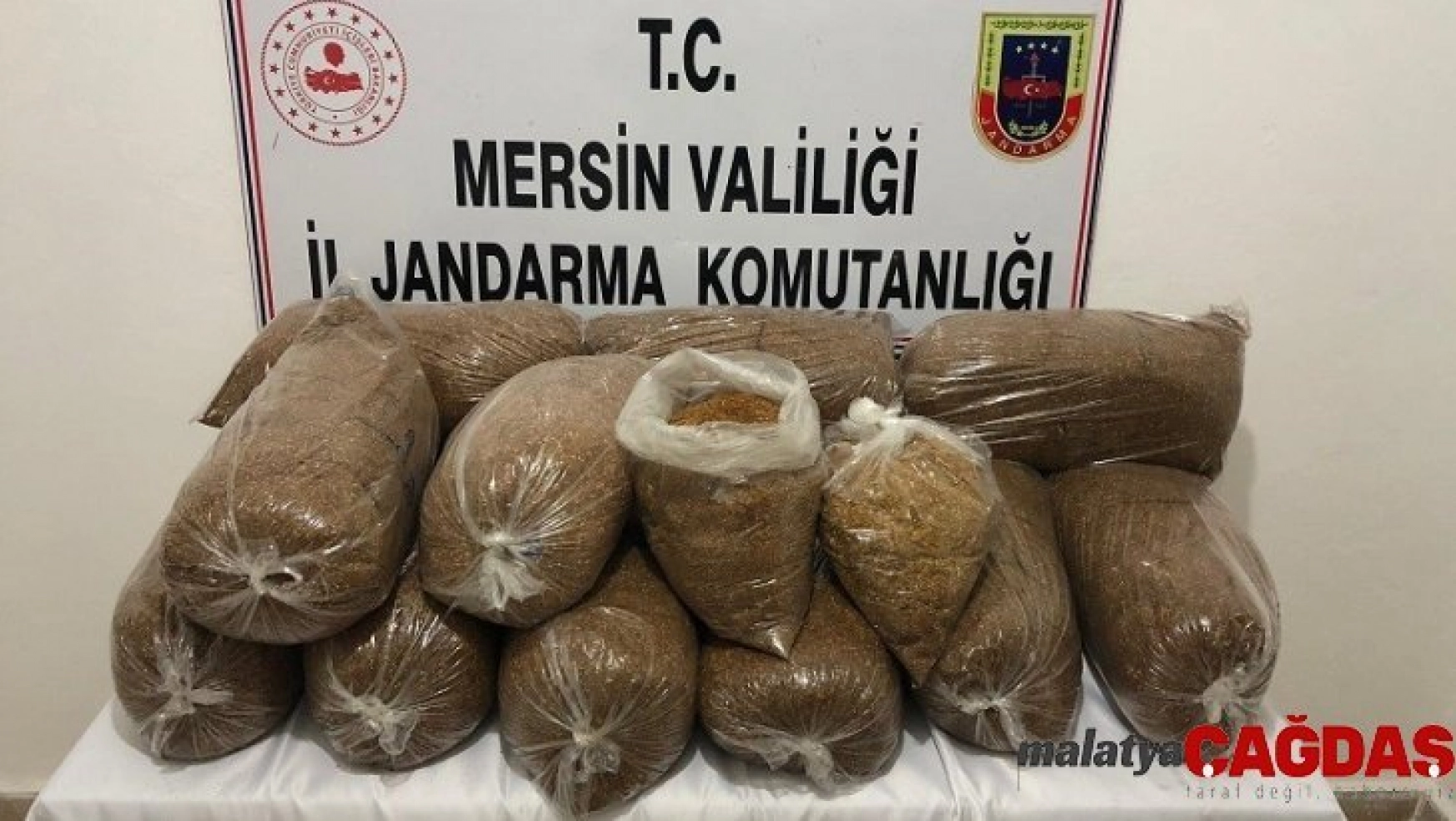Mersin'de 75 kilo bandrolsüz tütün ele geçirildi