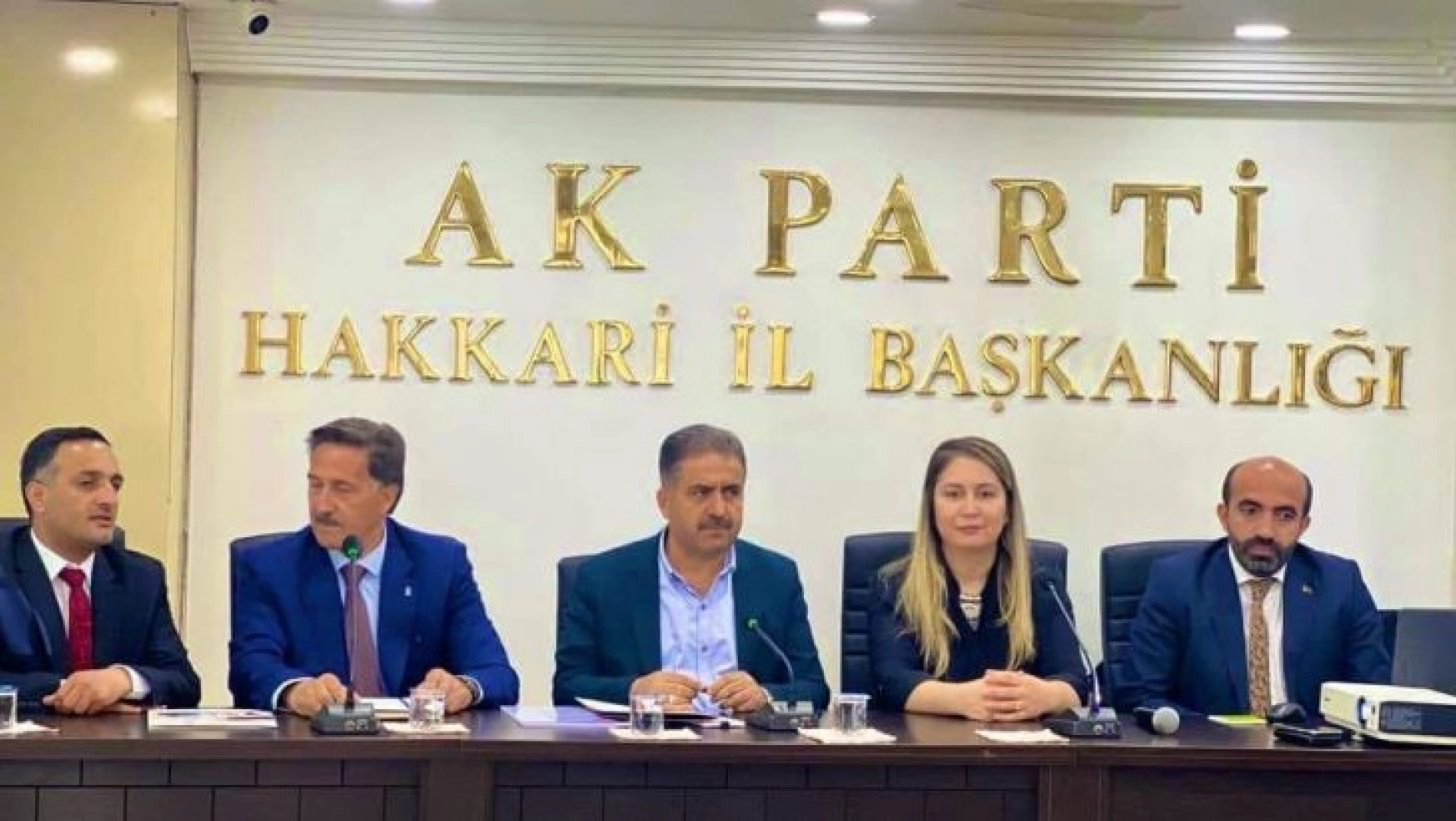 Milletvekili Fırat,  Doğu Anadolu partisinin sosyal politikalarını gözlemledi