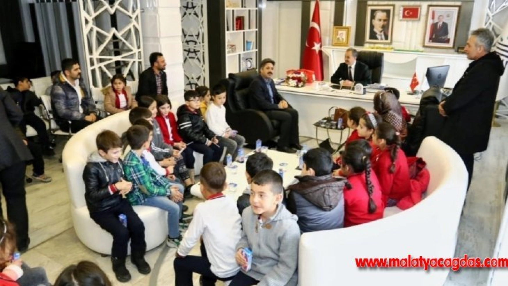 Minik öğrencilerden, Başkan Kılınç'a ziyaret