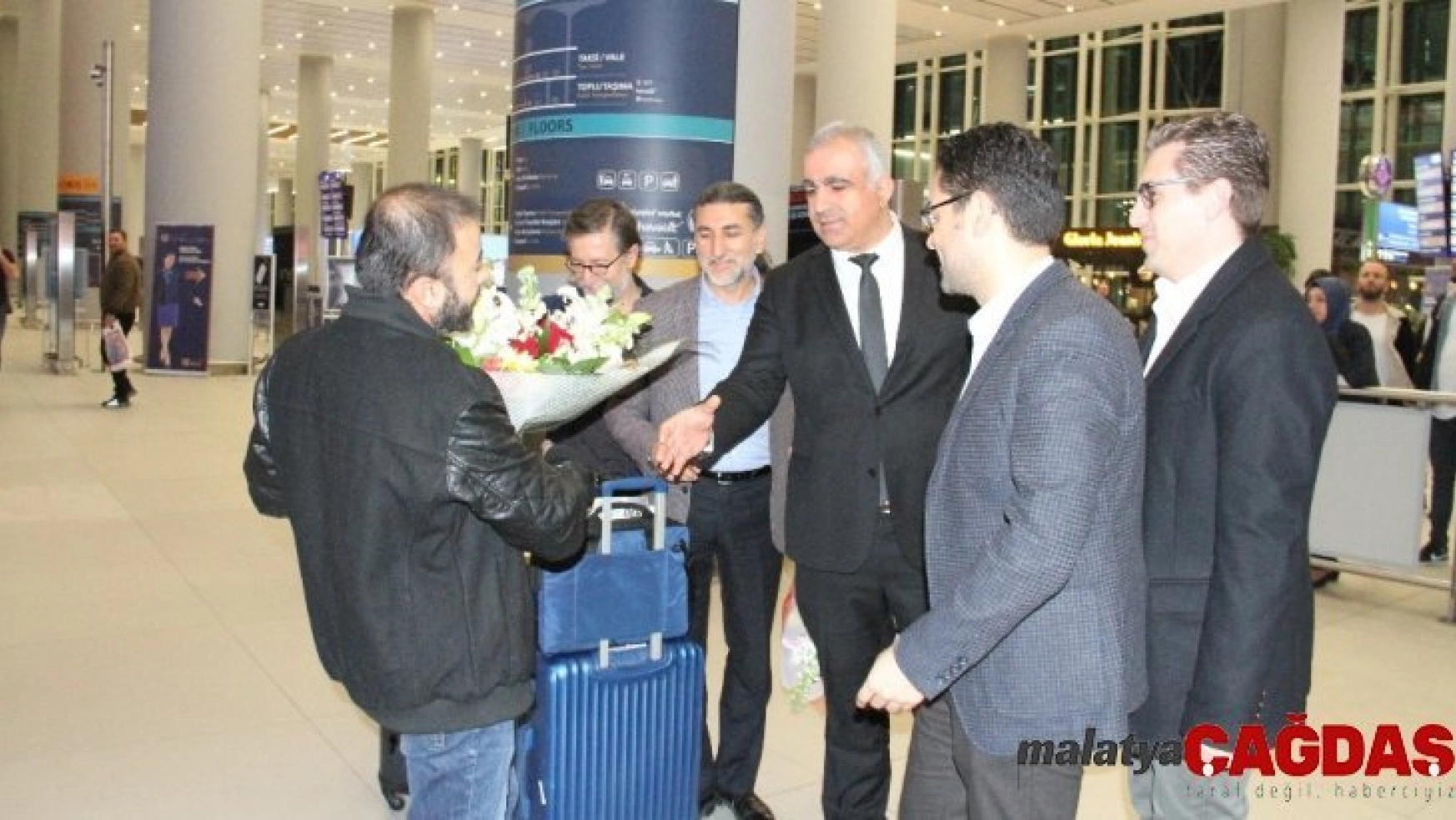 Mısır'da serbest bırakılan AA muhabiri Türkiye'ye döndü