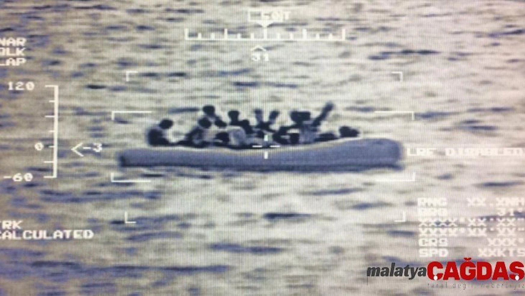 Edremit Körfezi'nde 51 düzensiz göçmen kurtarıldı