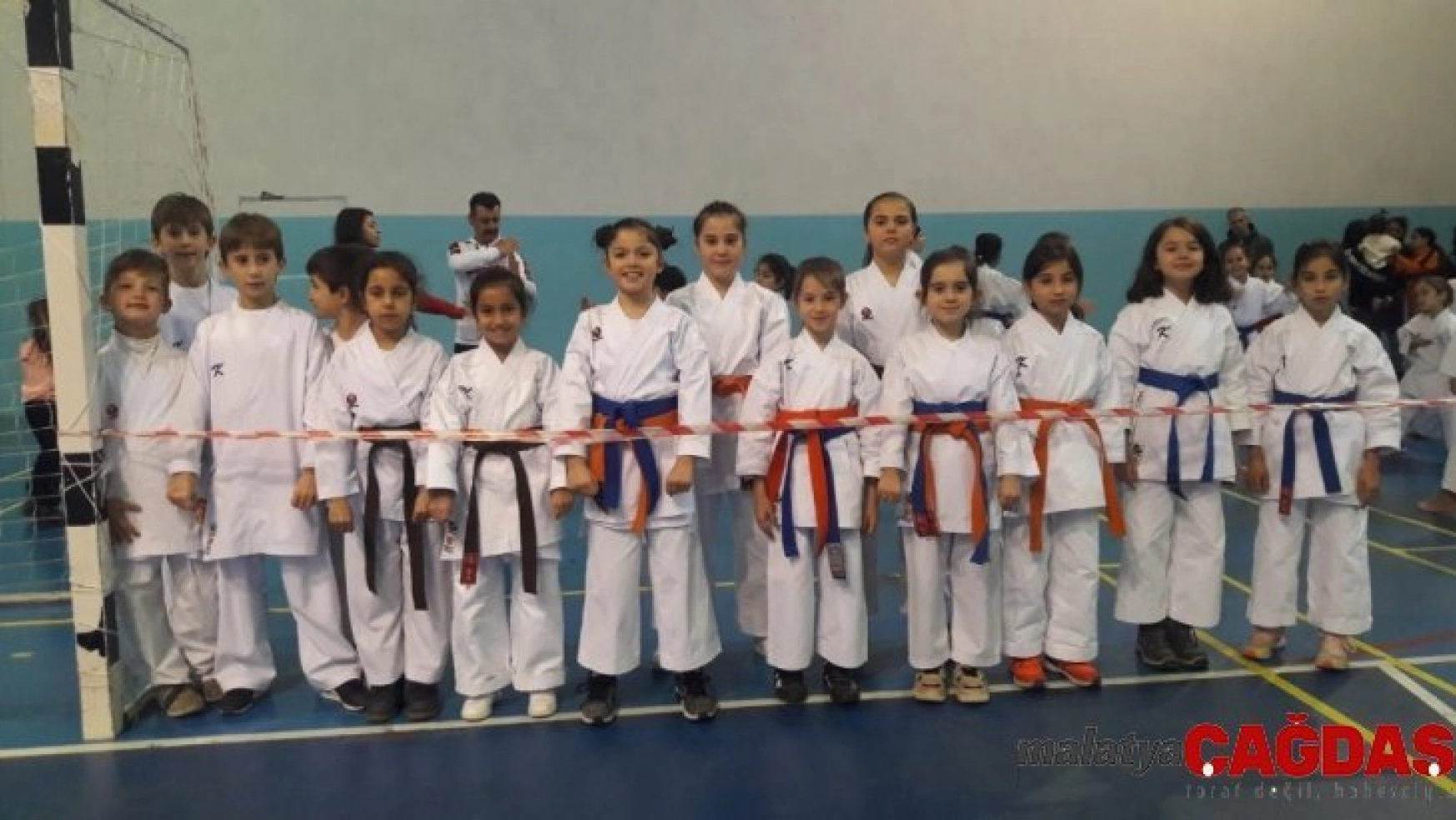 Mustafakemalpaşa Belediyesporlu karatecilerin başarısı sürüyor