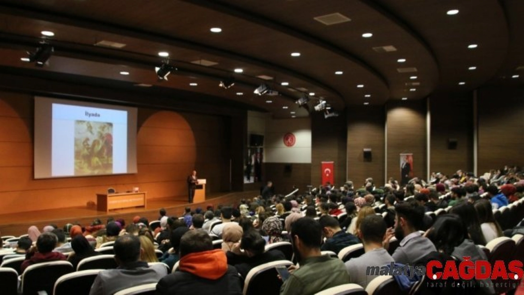 NEVÜ Felsefe Bölümü'nden Dünya Felsefe Günü konferansı