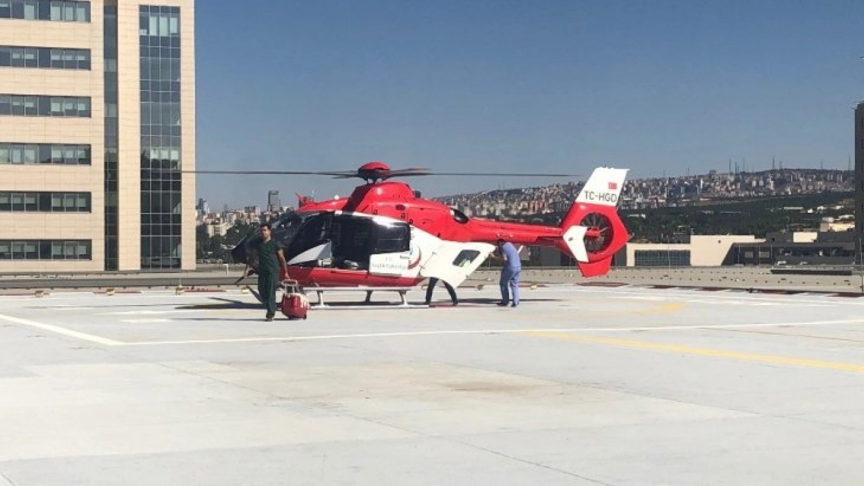 Niğde'den ambulans helikopterle taşınan kalp Ankara'da atacak