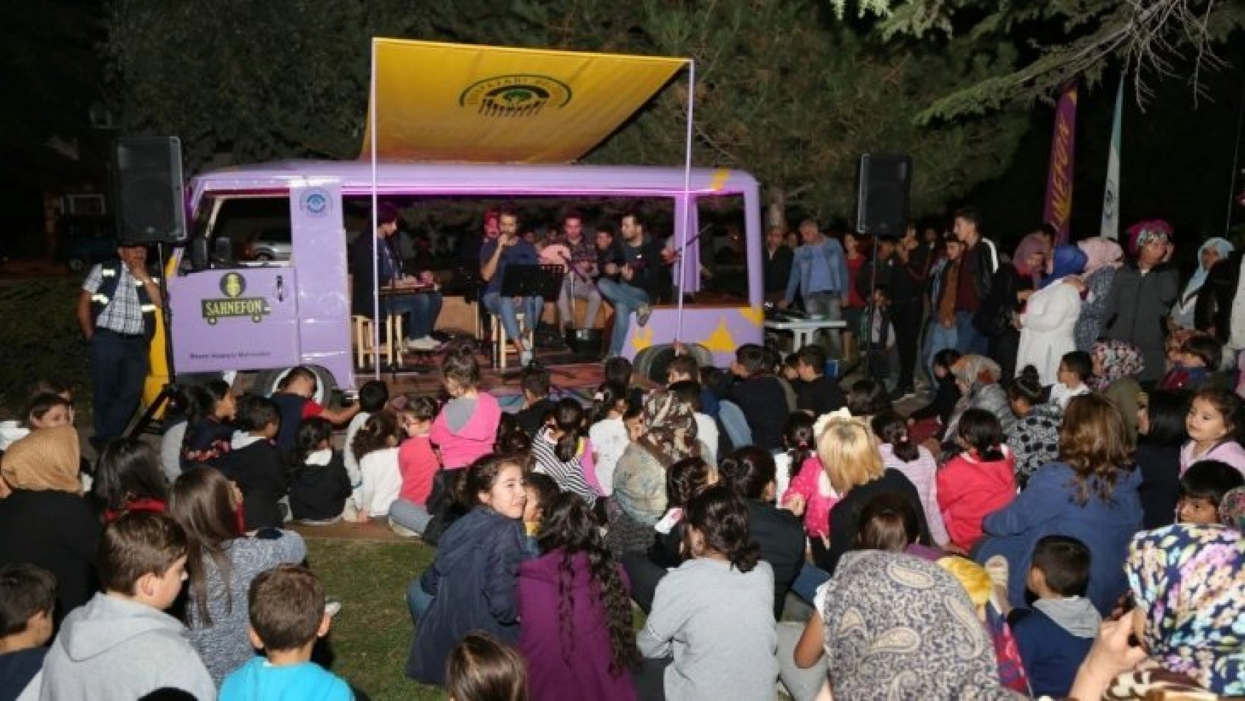 Odunpazarı'ndan Gündoğdu Mahallesi'nde muhteşem konser