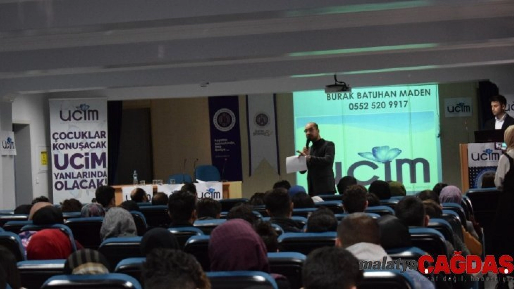 Oltu'da 'Çocuk İstismarına Yönelik Farkındalık' konferansı düzenlendi
