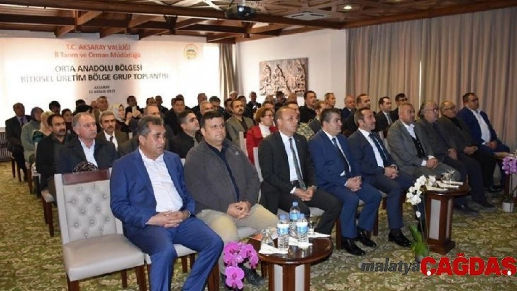Orta Anadolu Bölgesi Bitkisel Üretim Grup toplantısı Aksaray'da yapıldı