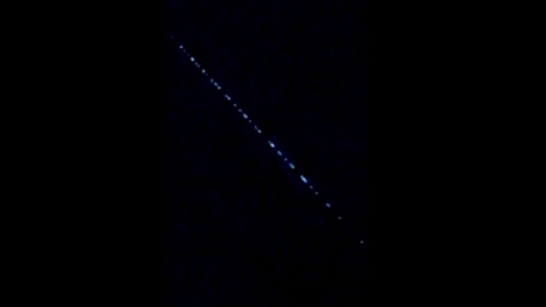 Osmaniye semalarında 'Starlink' uyduları görüldü