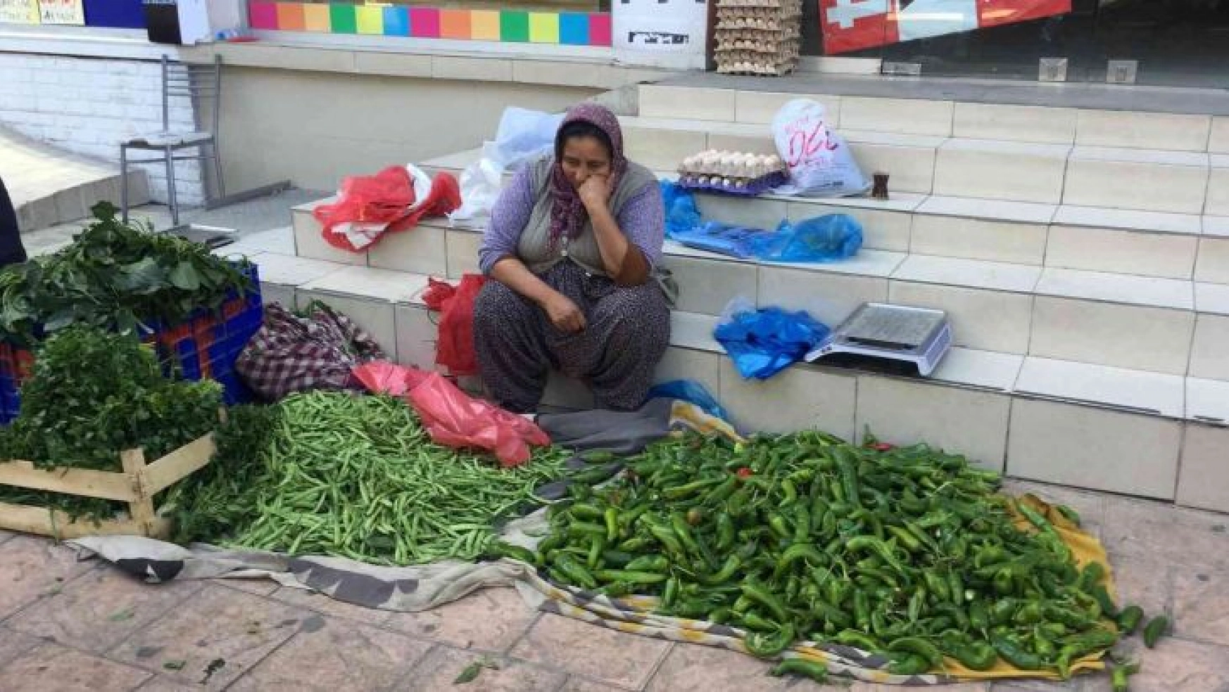 Parası çalınan seyyar satıcı kadından hırsıza: 'Haram zehir zıkkım olsun'