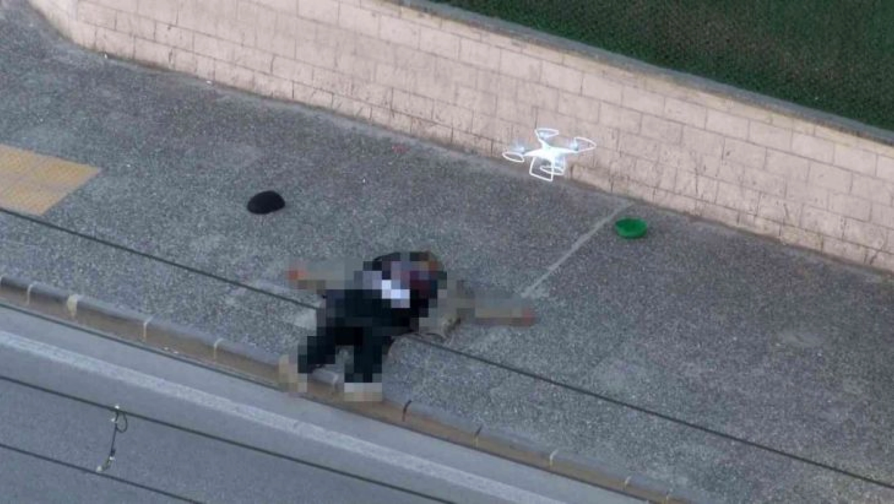 Saldırganın üzerinde dron ile bomba arandı