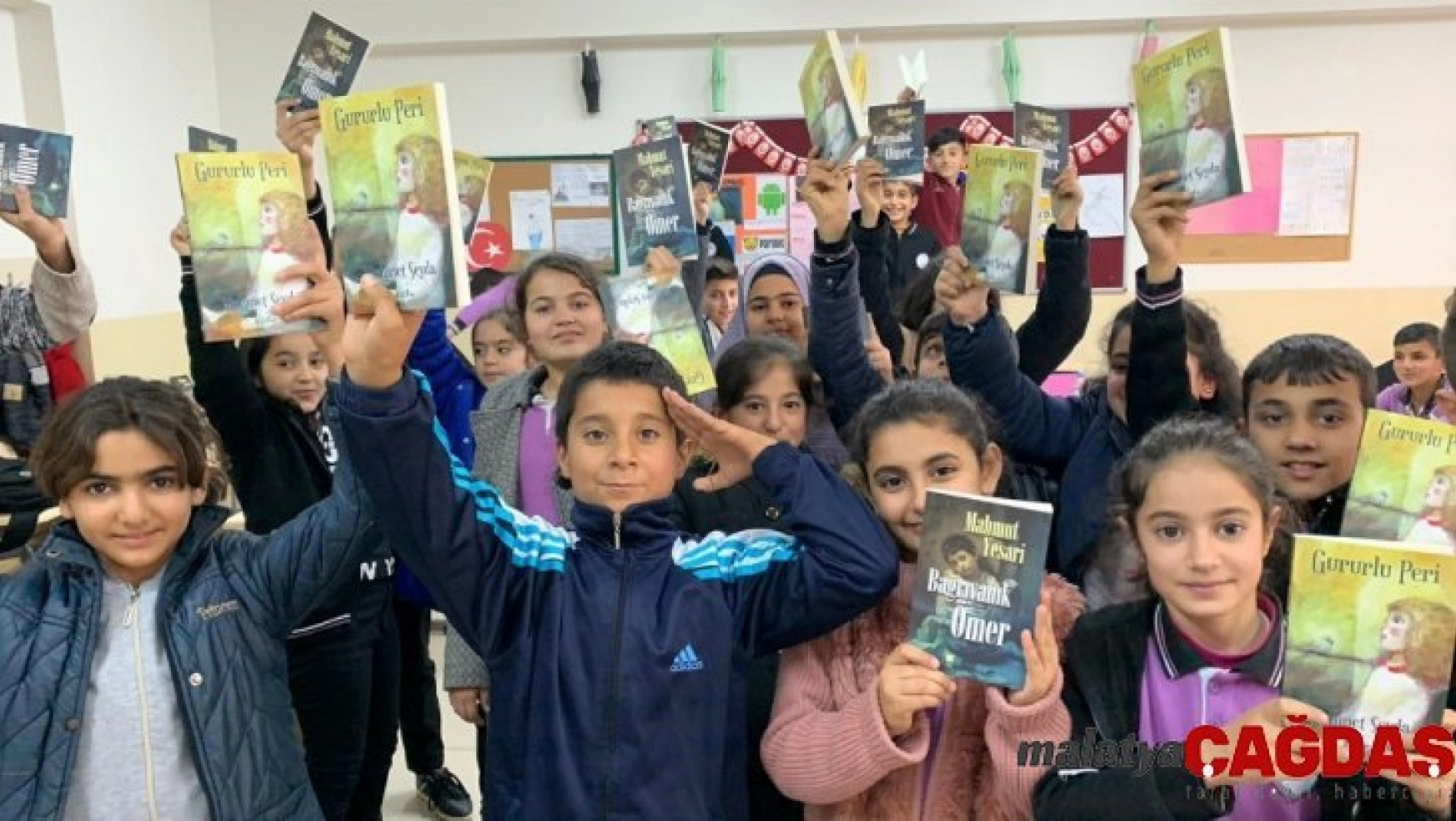 Silopi'de öğrenciler okumaya teşvik ediliyor