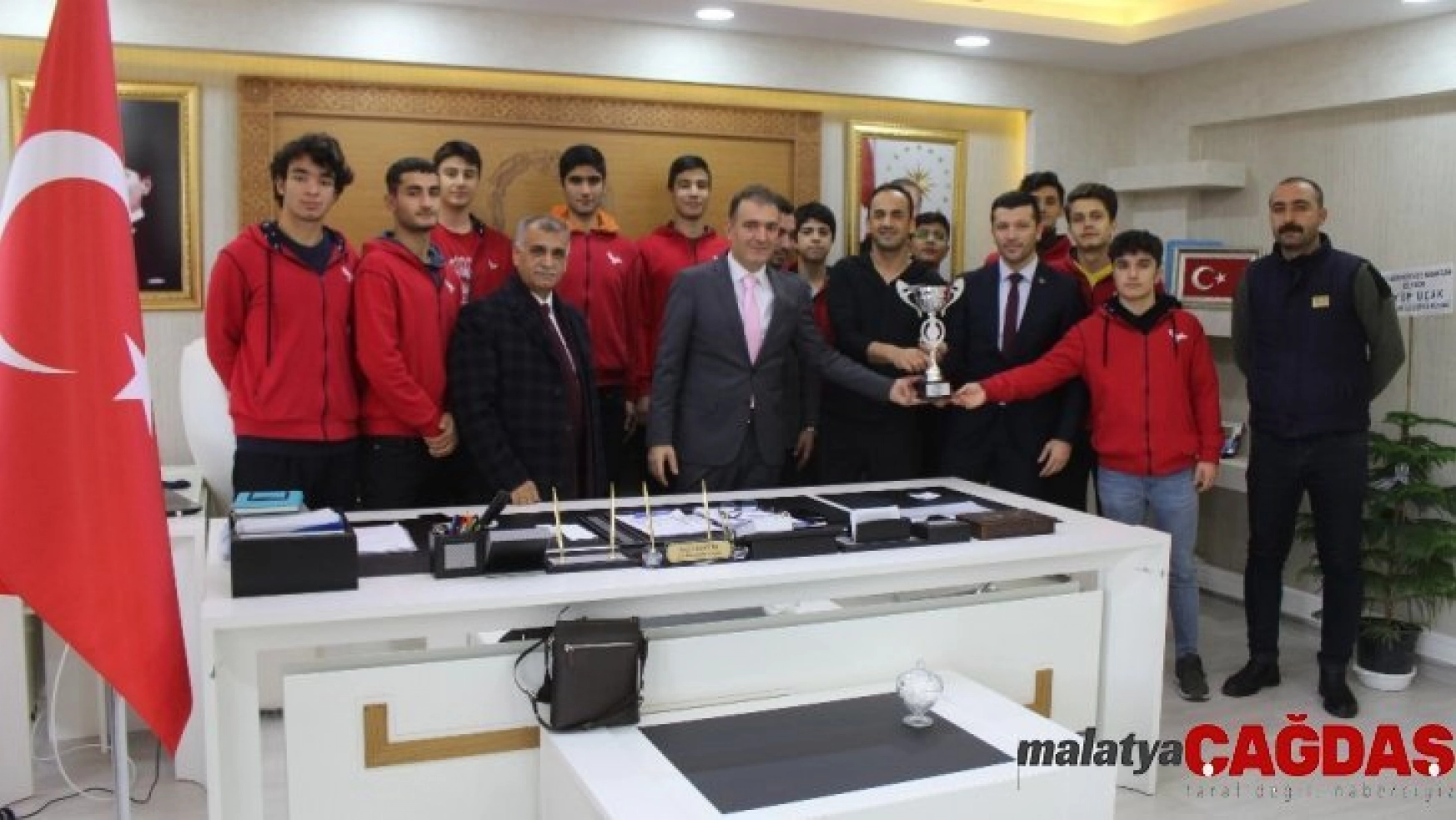 Sınav Koleji basketbol takımı, bölge turnuvasında Diyarbakır'ı temsil edecek