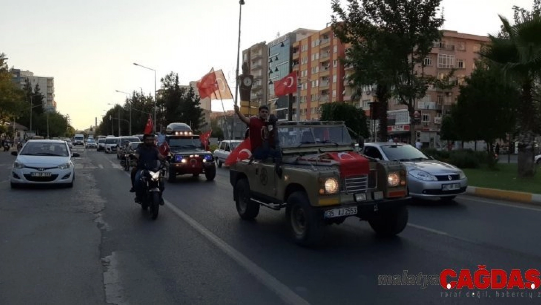 Sincik'te şehit polis için konvoy düzenlendi