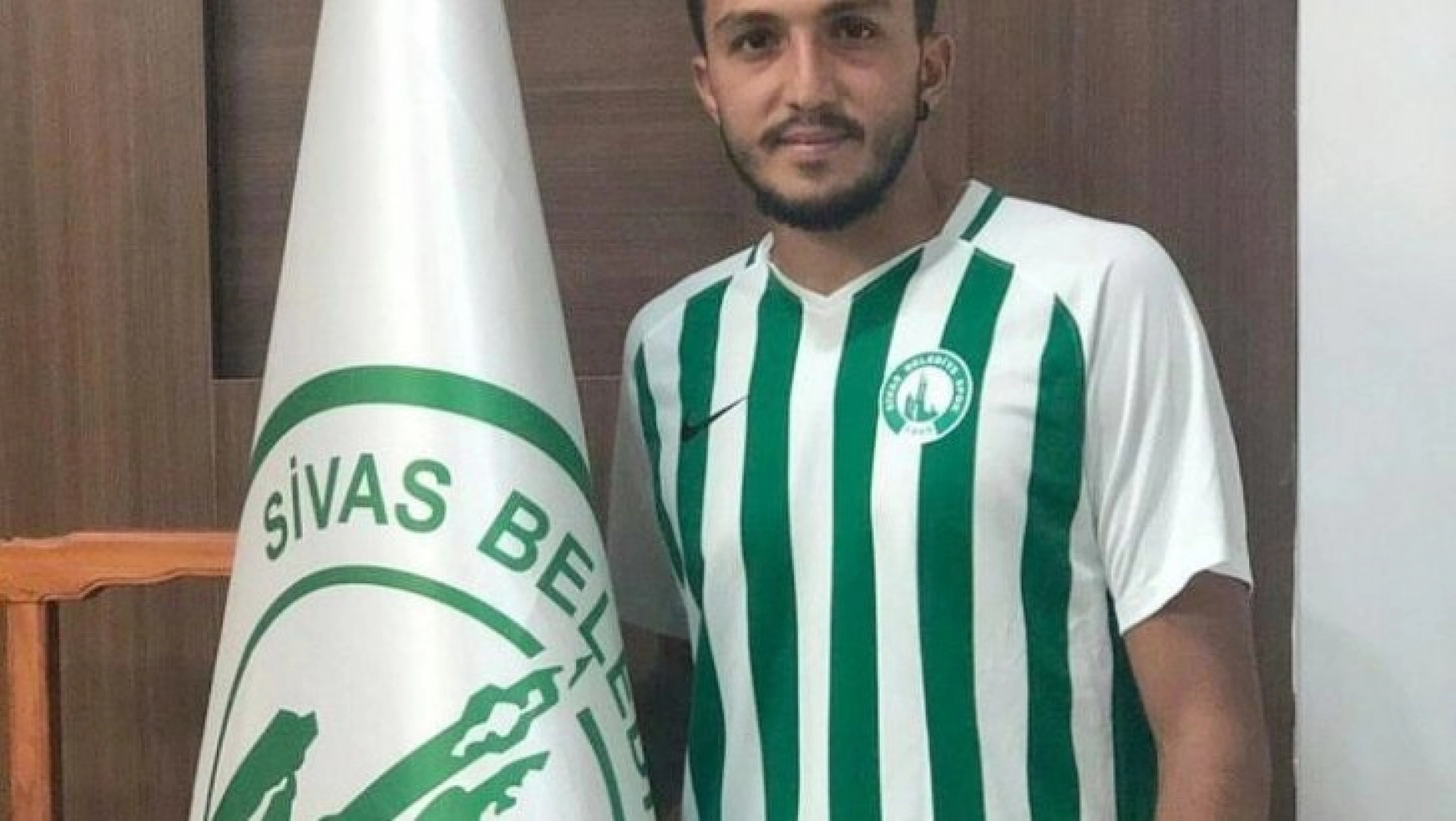 Sivas Belediyespor, Burak Asan'ı transfer etti