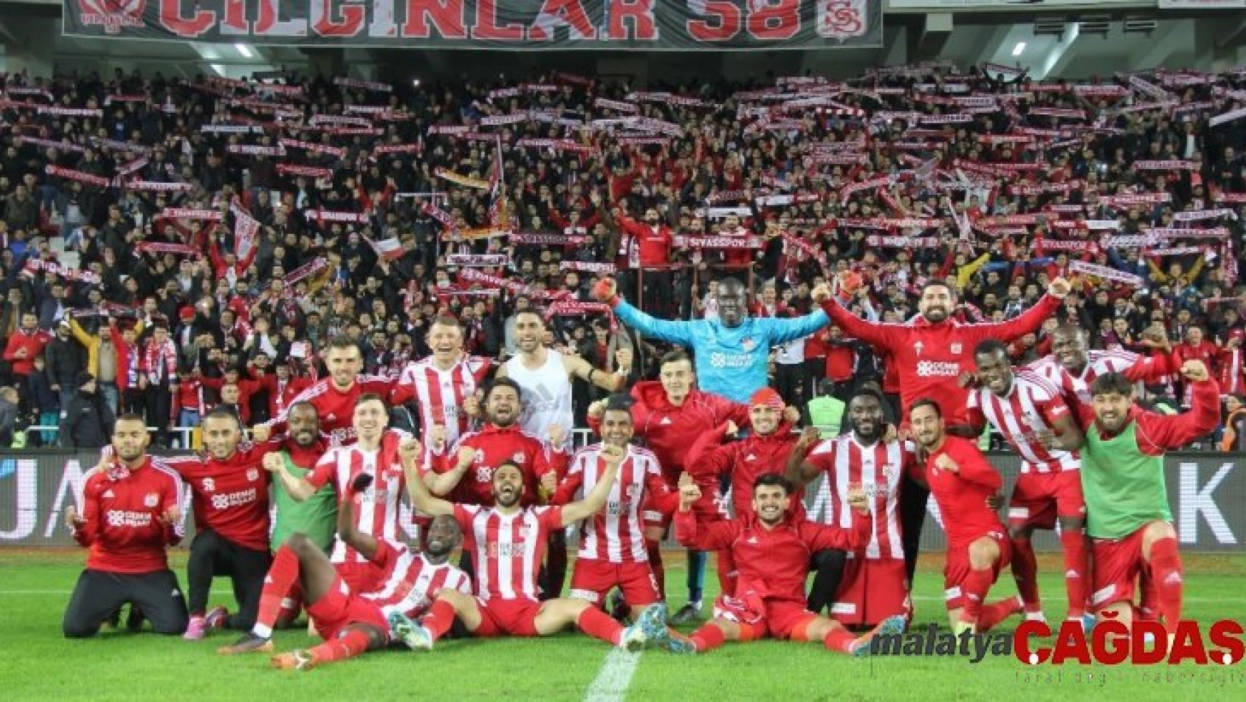 Sivasspor'dan maç sonu büyük sevinç