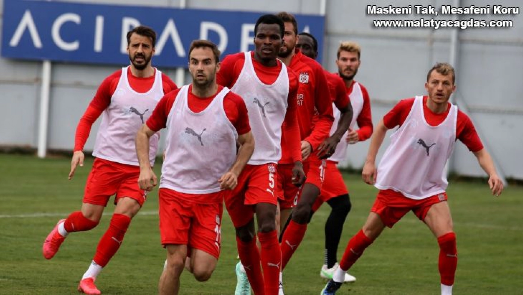 Sivasspor, Gaziantep FK maçının taktiğini çalıştı