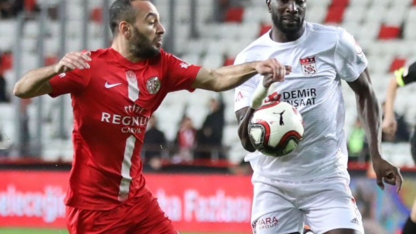Sivasspor ile Antalyaspor yarı final için mücadele edecek