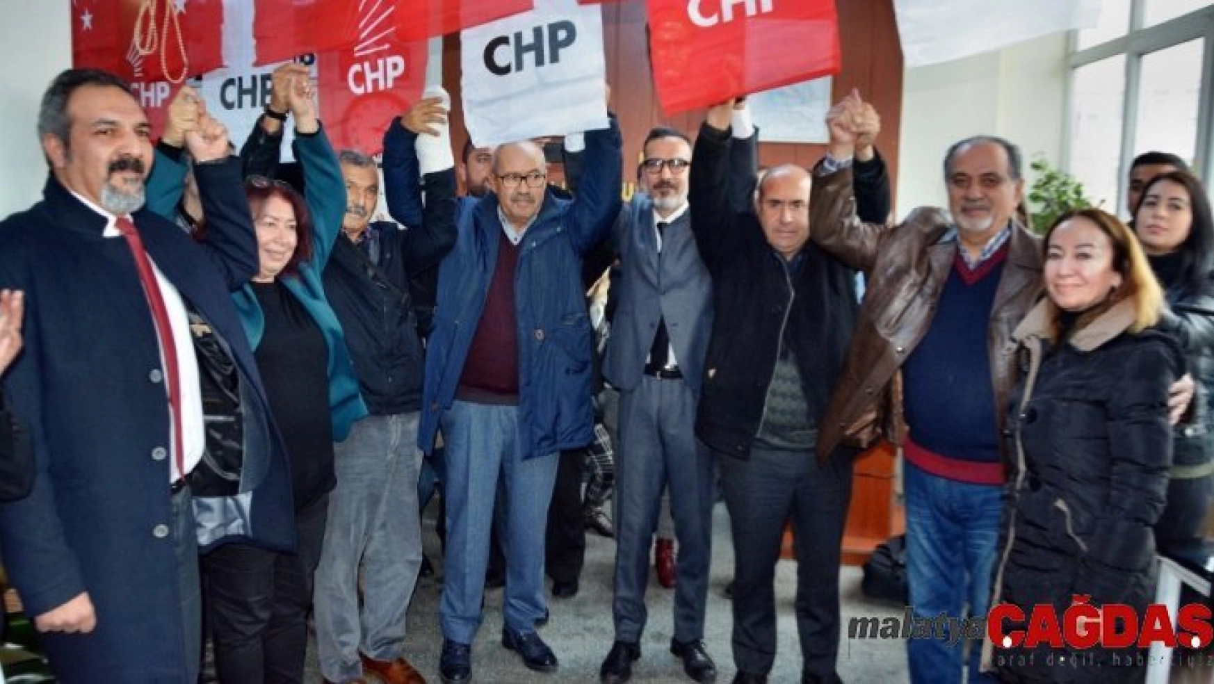 Söke CHP'de mevcut Başkan Ali Kemal Özcan adaylığını açıkladı
