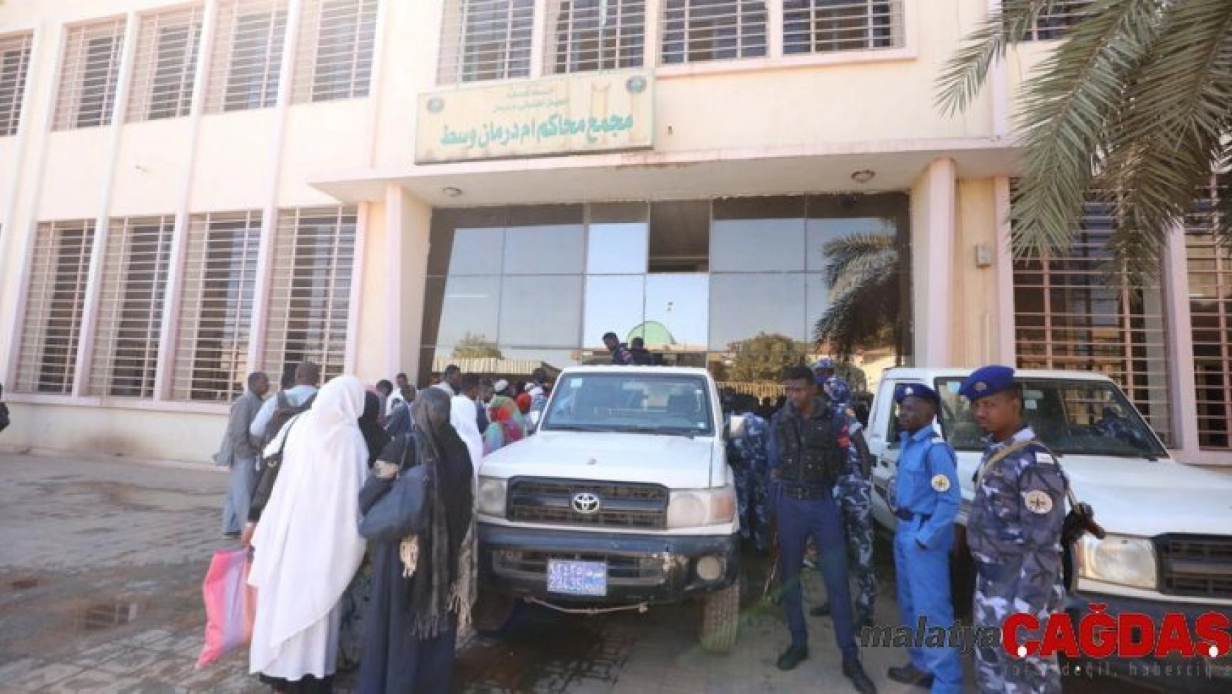Sudan'da göstericinin öldürülmesiyle bağlantılı 27 güvenlik gücüne idam cezası