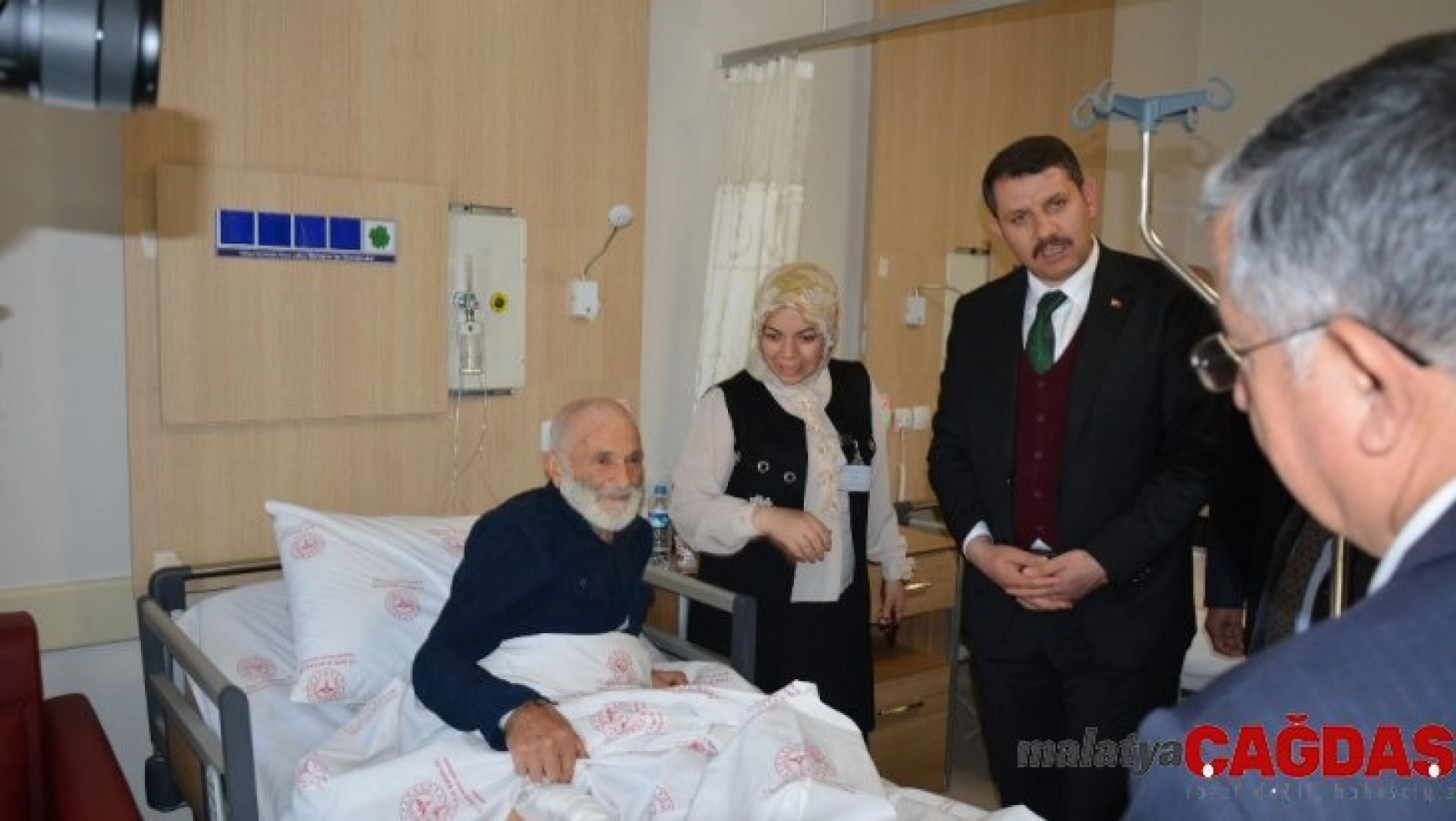 Suşehri'nde 75 yataklı devlet hastanesi hizmete açıldı