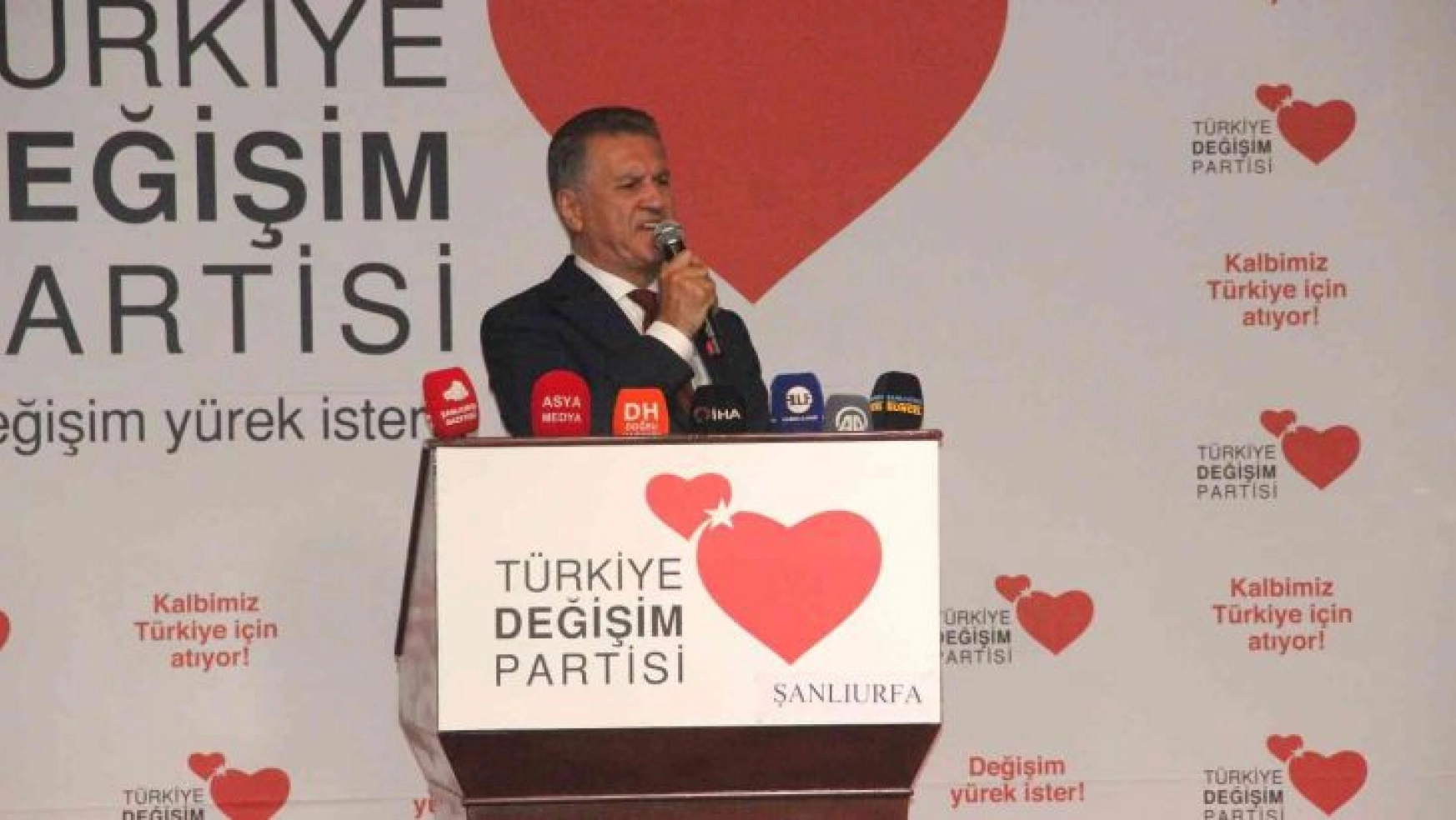 TDP Genel Başkanı Mustafa Sarıgül'den çiftçiye bedava elektrik sözü