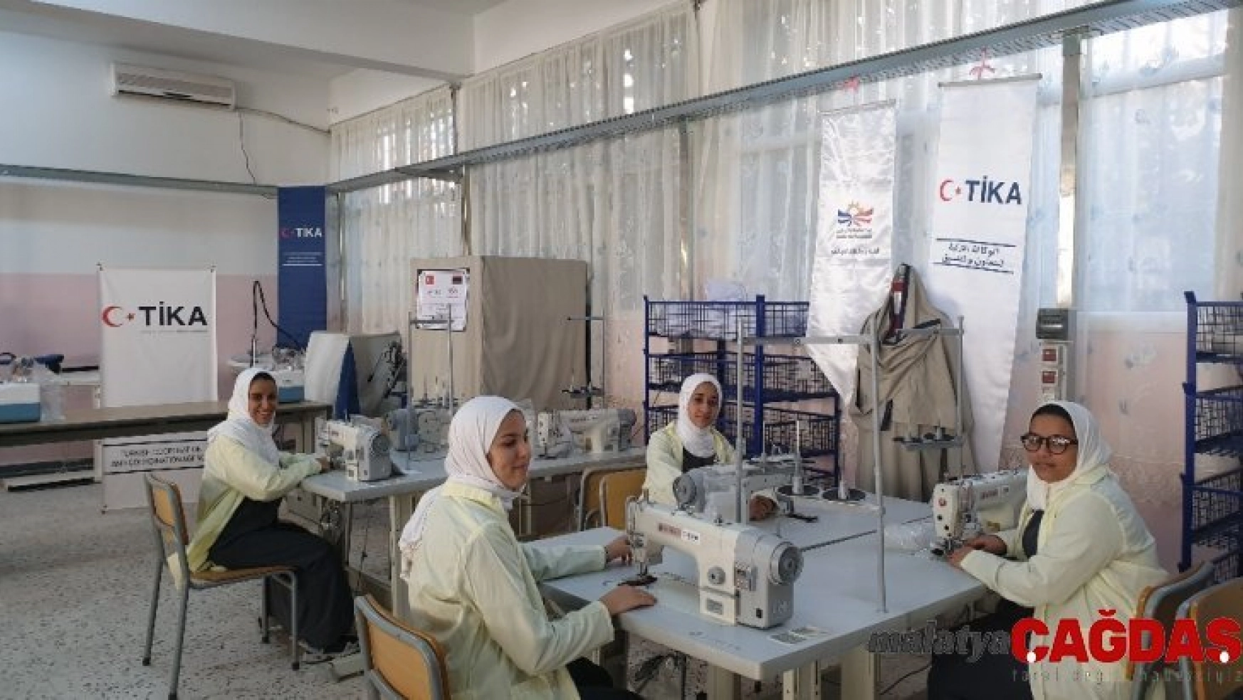 TİKA'dan Al-Nahda Kız Meslek Enstitüsünün tekstil bölümüne destek