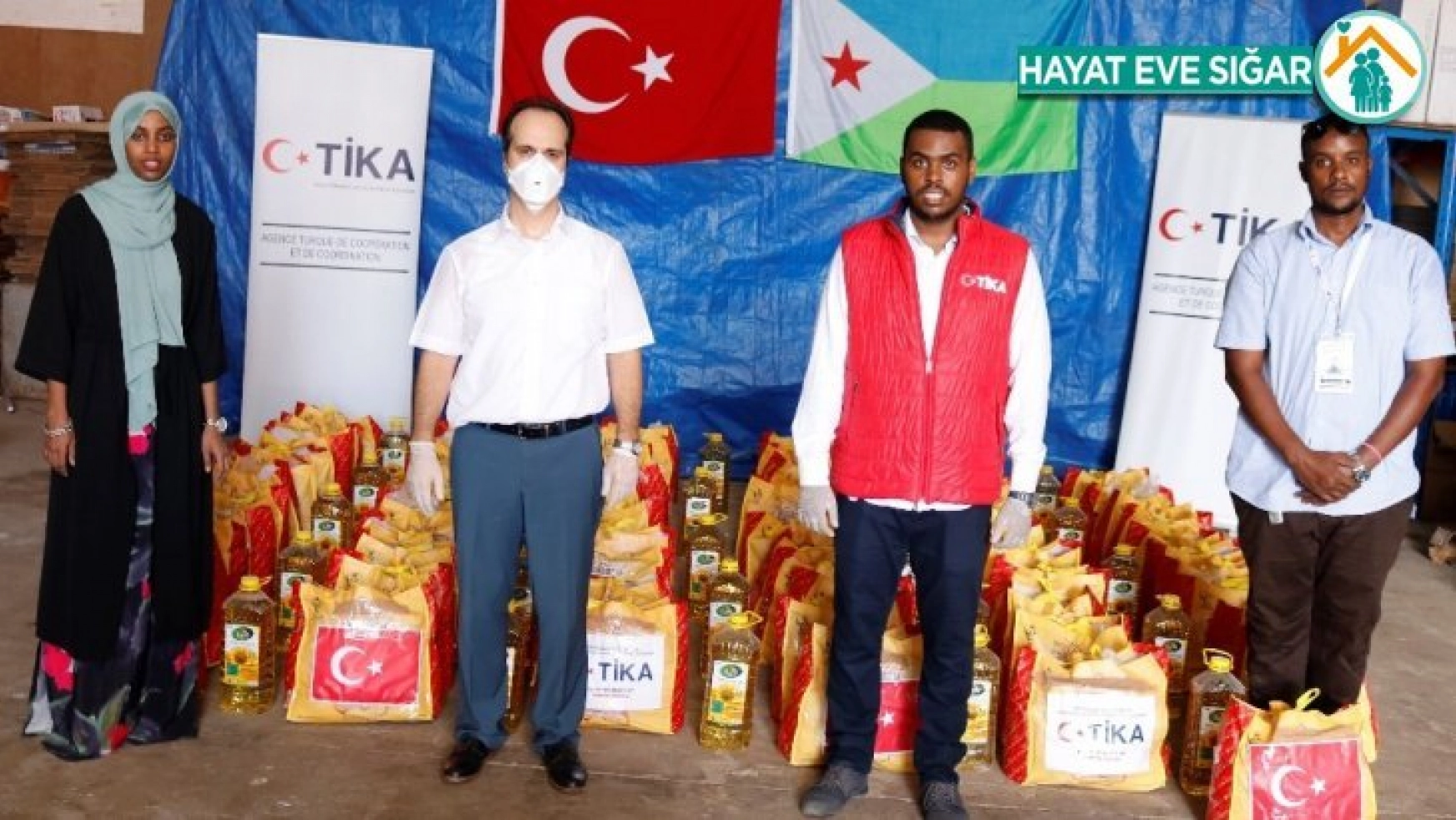 TİKA'dan Cibuti'de bin aileye gıda yardımı