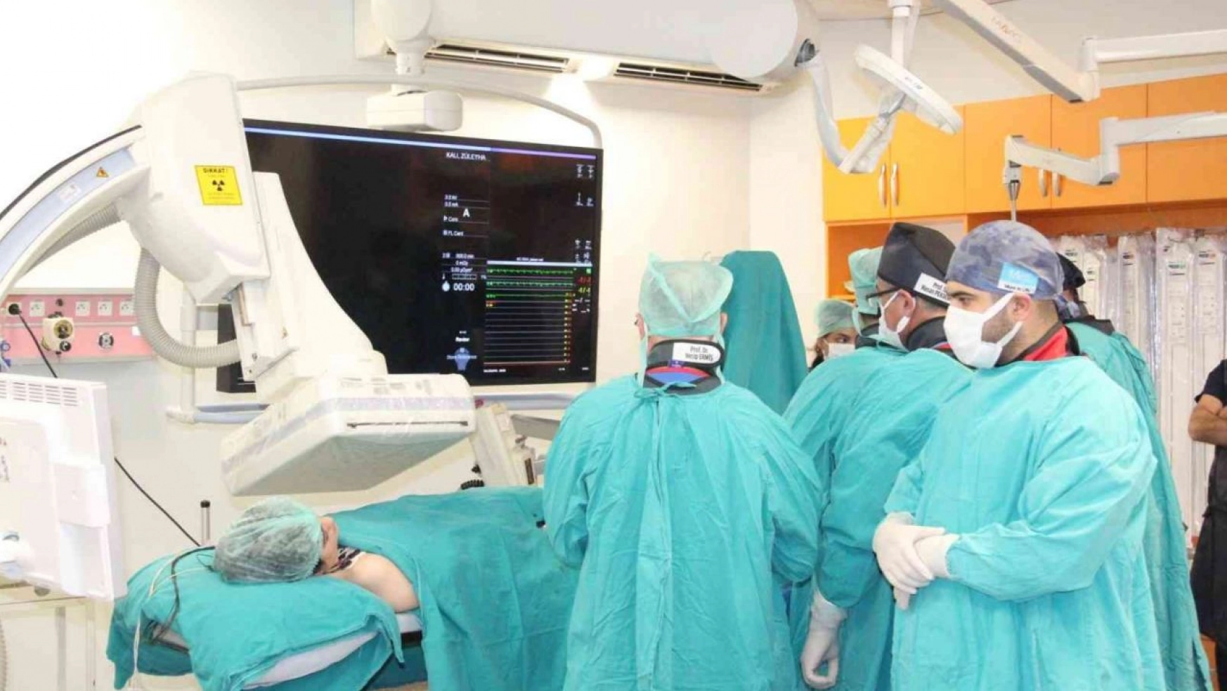 TÖTM'de ilk kez pulmoner kalp kapağı değişimi yapıldı