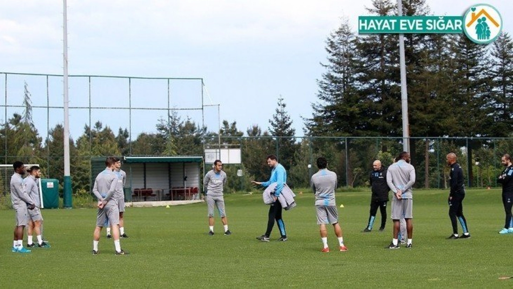 Trabzonspor antrenmanlara başladı
